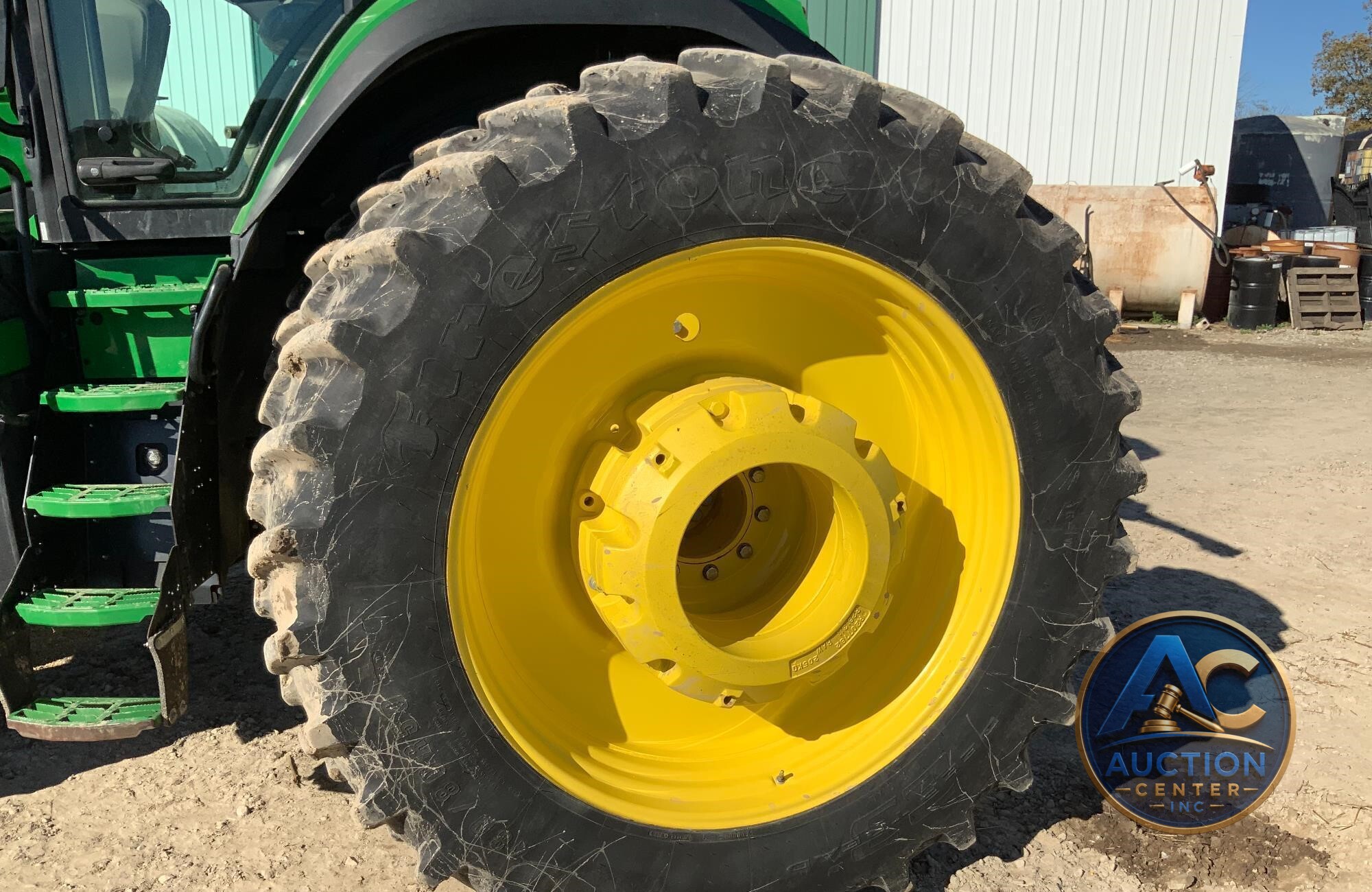 2020 John Deere 8R 250