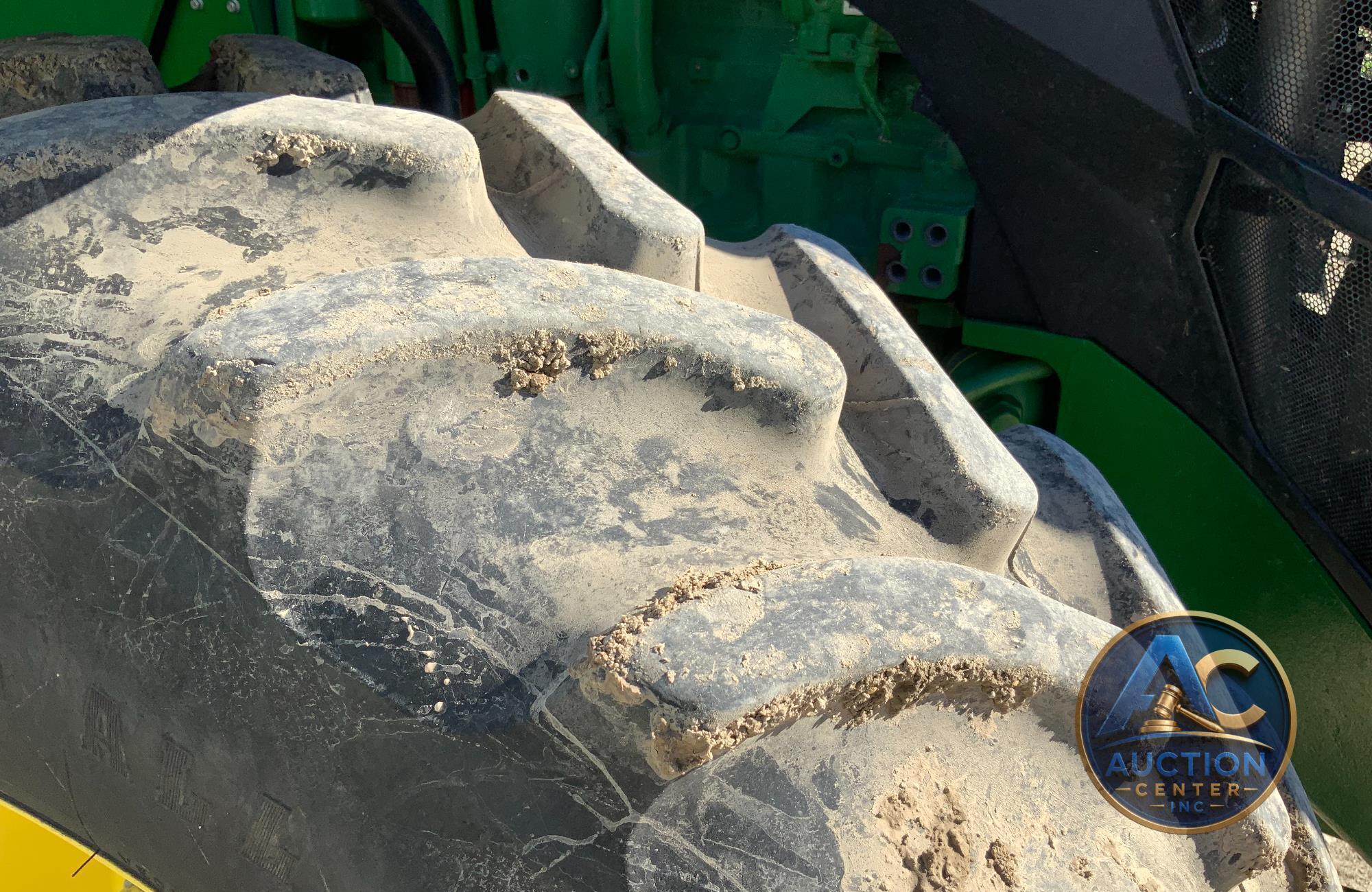 2020 John Deere 8R 250