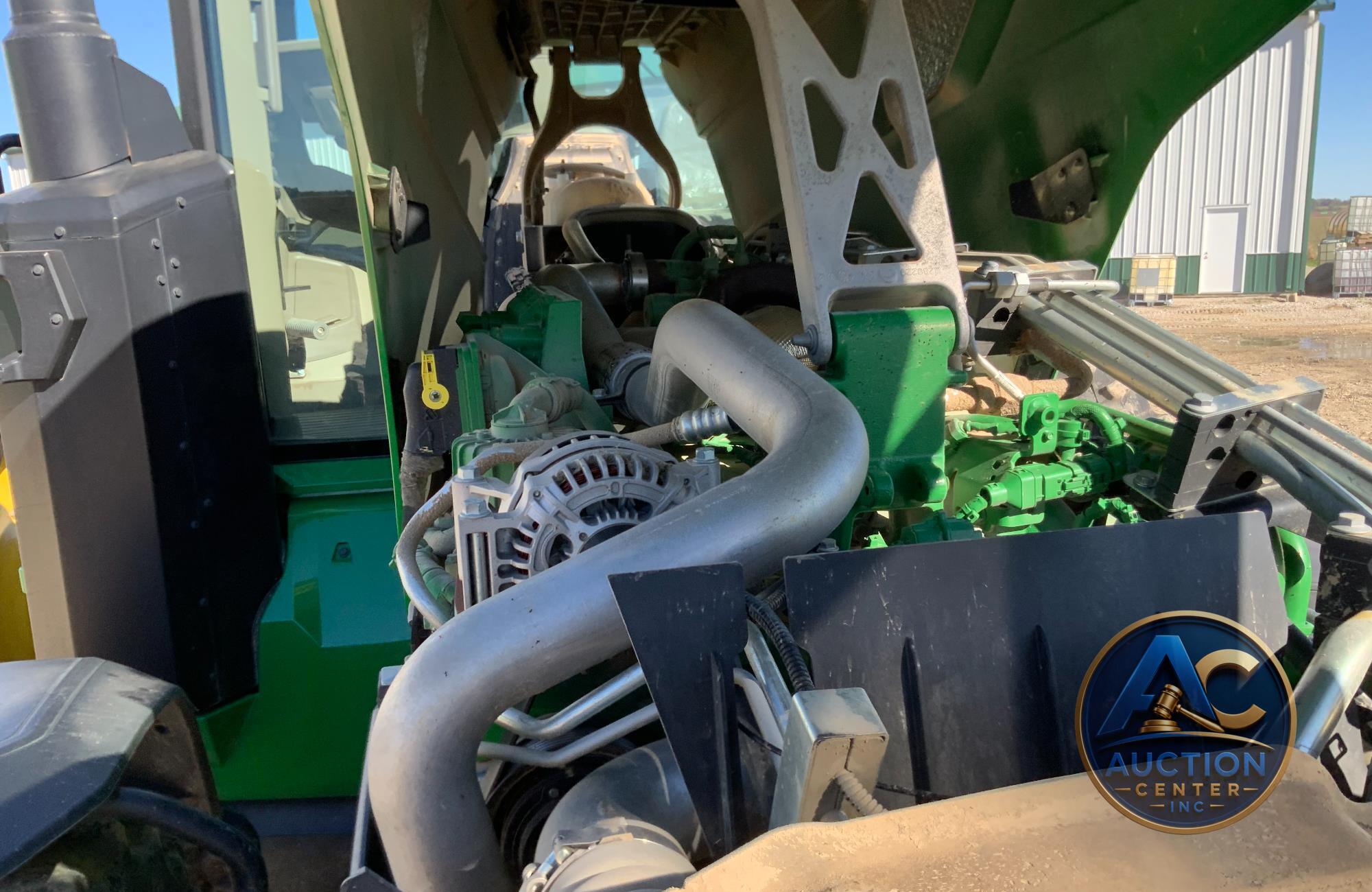 2020 John Deere 8R 250