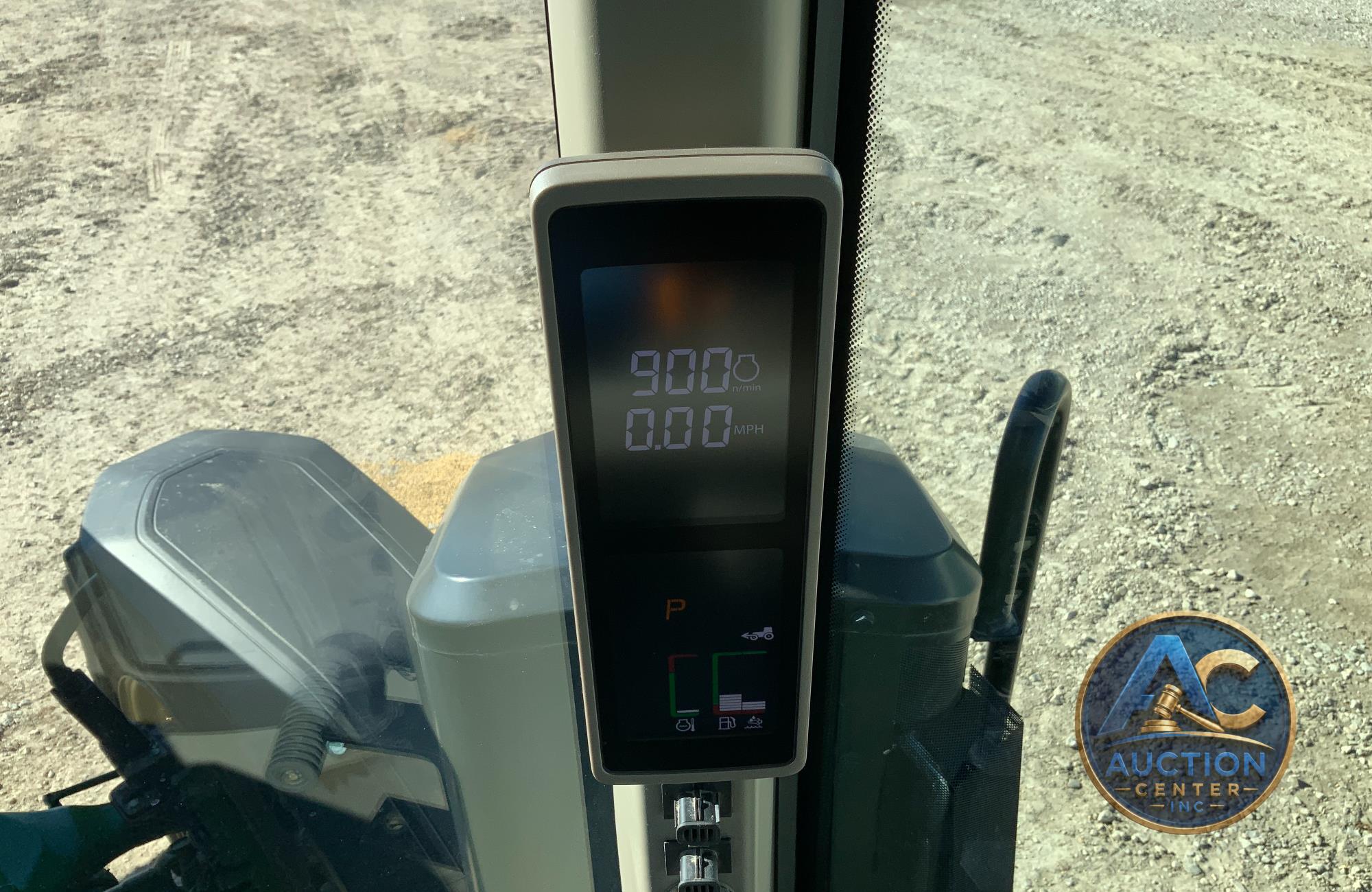 2020 John Deere 8R 250