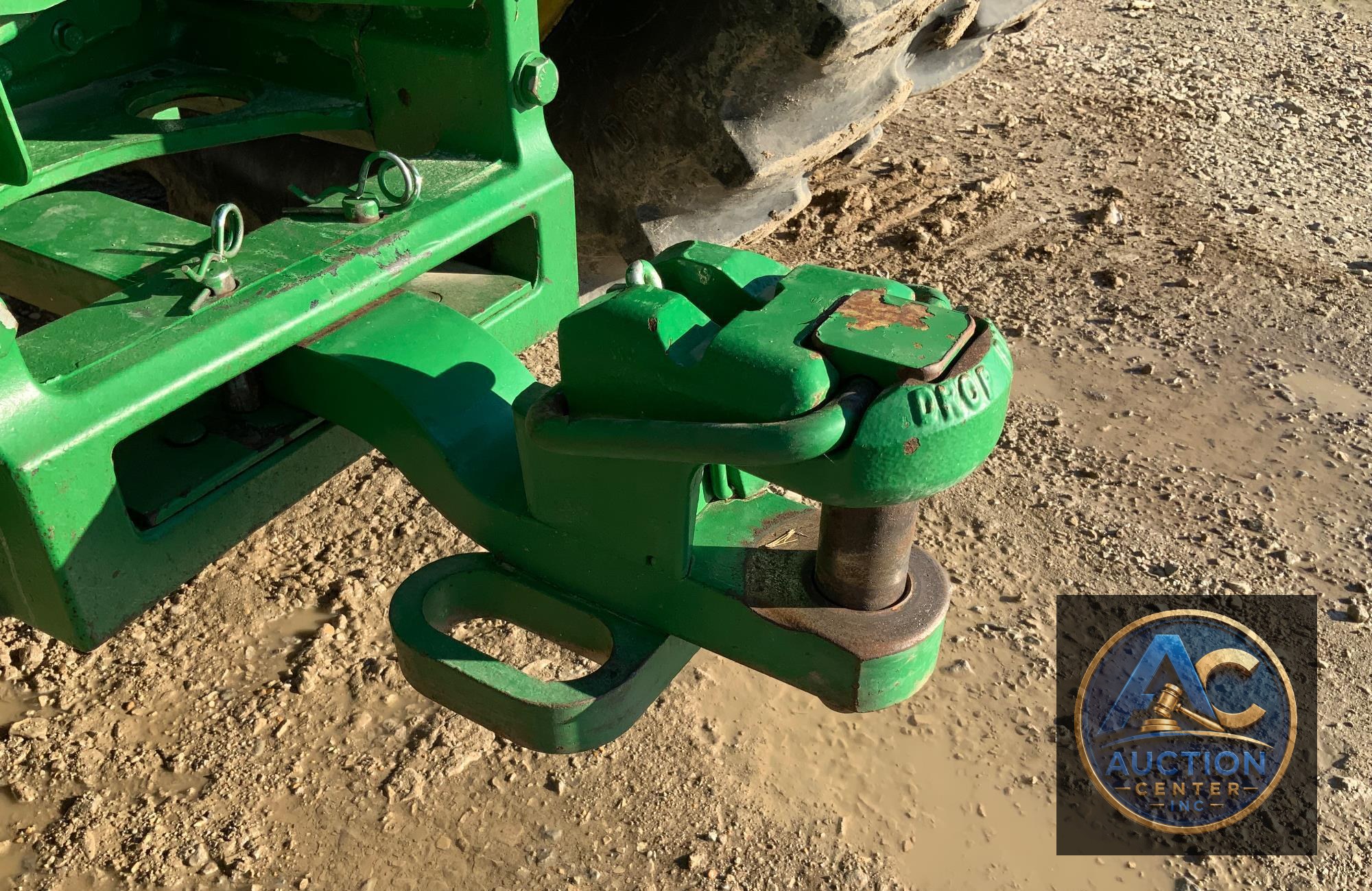 2019 John Deere 8320R