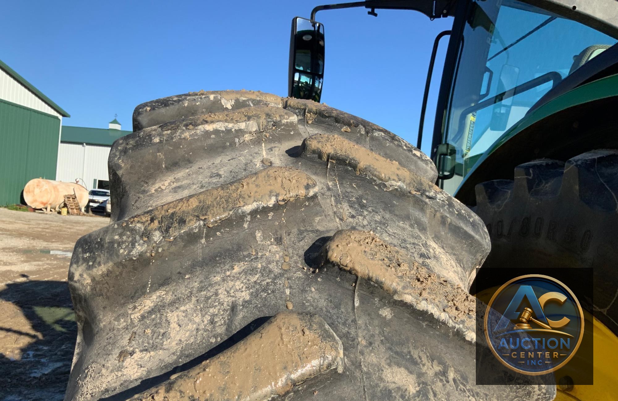 2019 John Deere 8320R