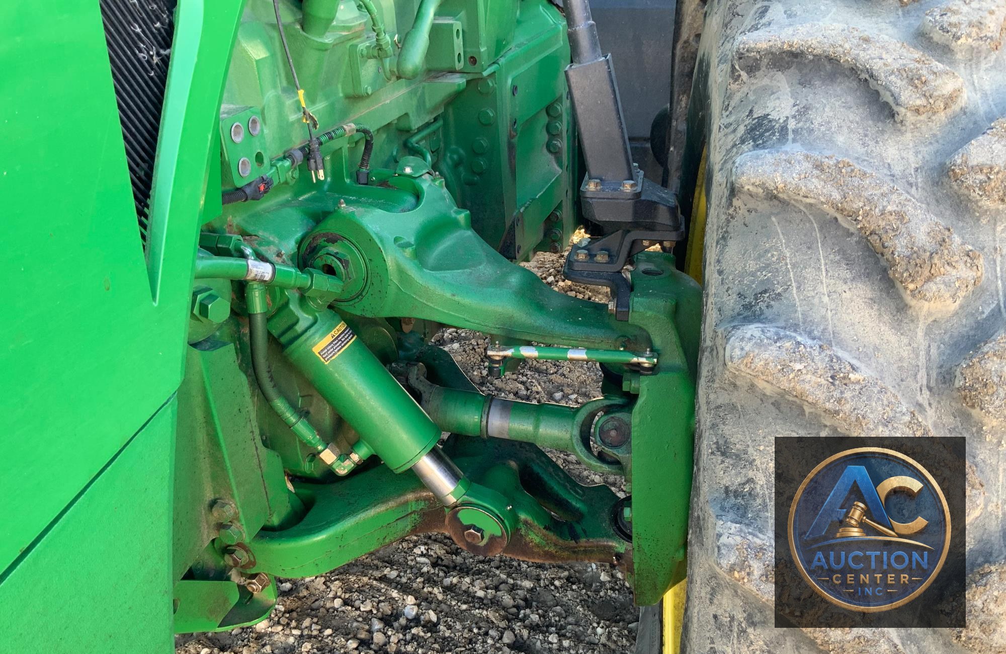 2019 John Deere 8320R