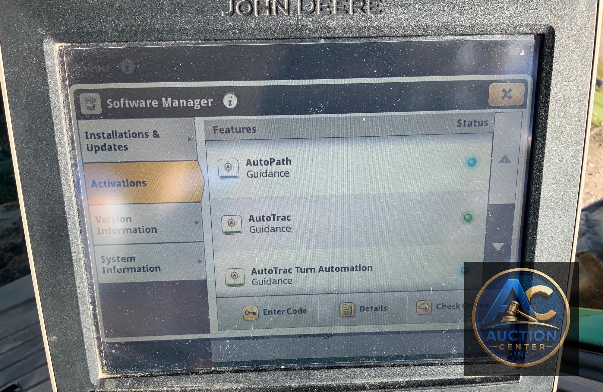 2019 John Deere 8320R