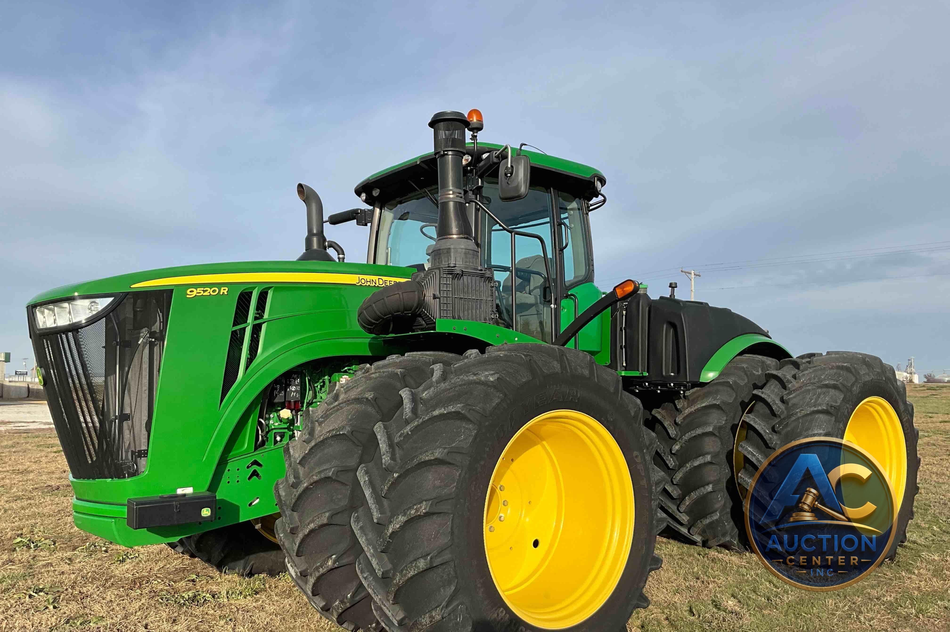 2017 John Deere 9520R
