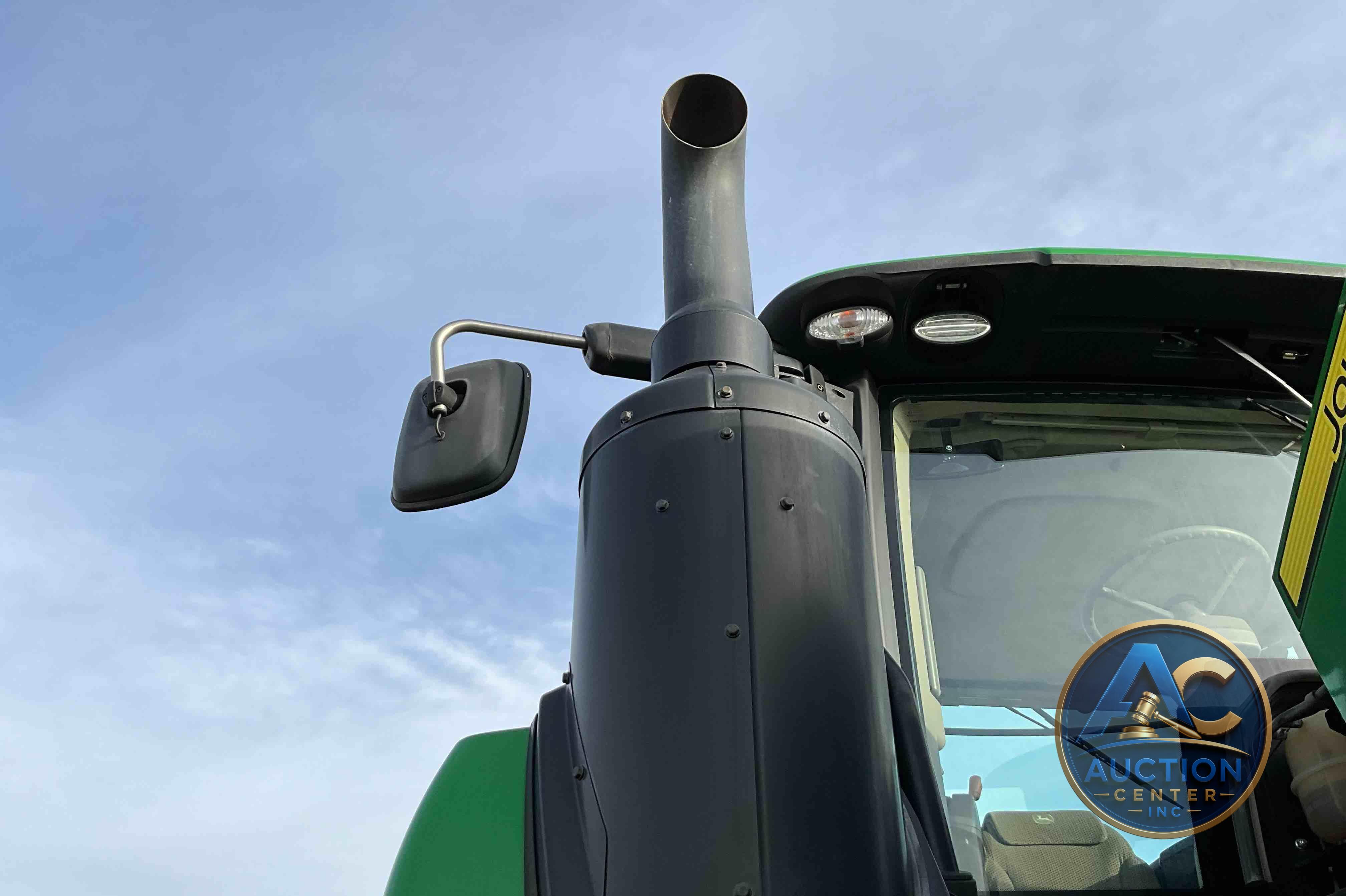 2017 John Deere 9520R