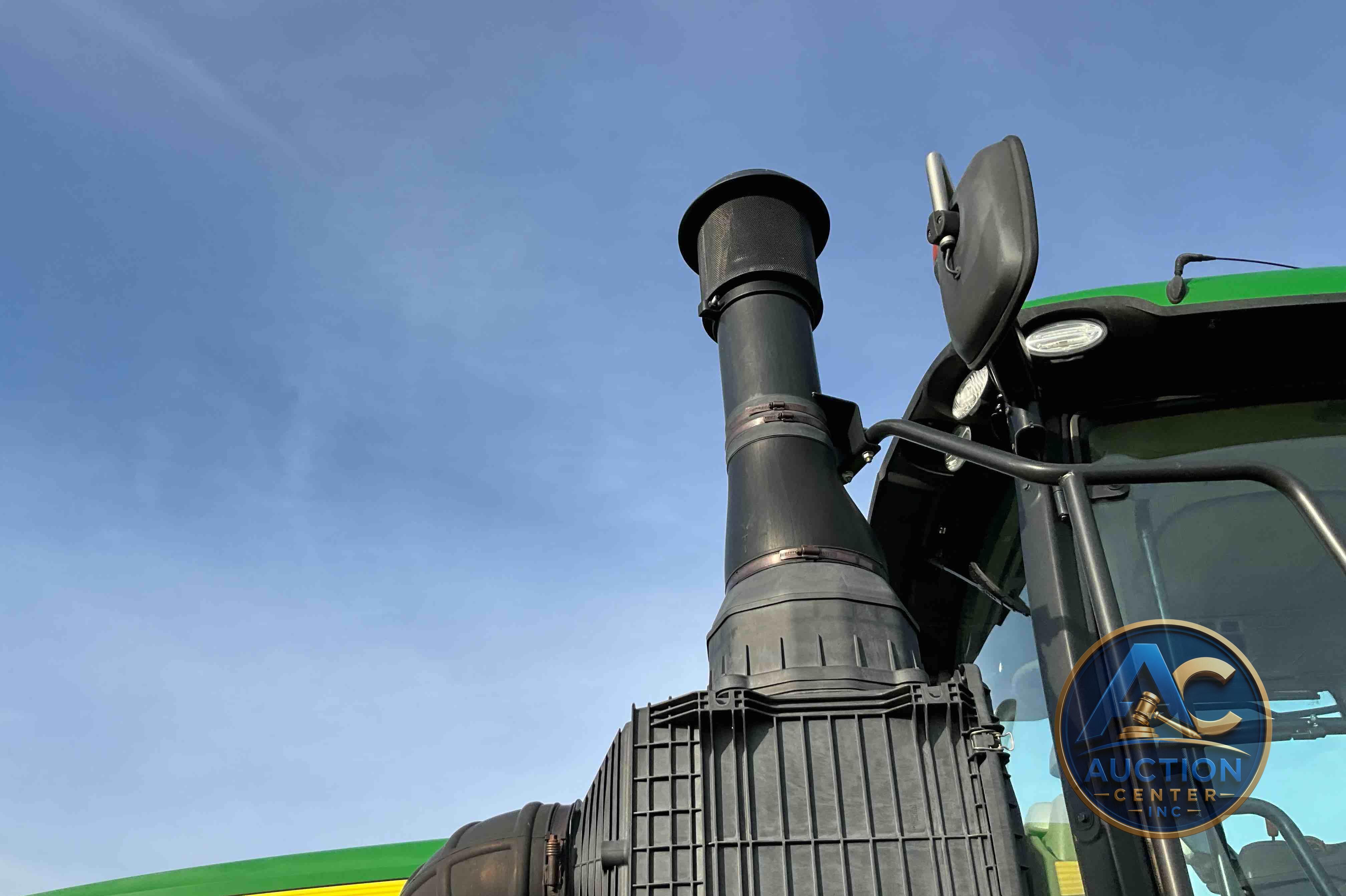 2017 John Deere 9520R