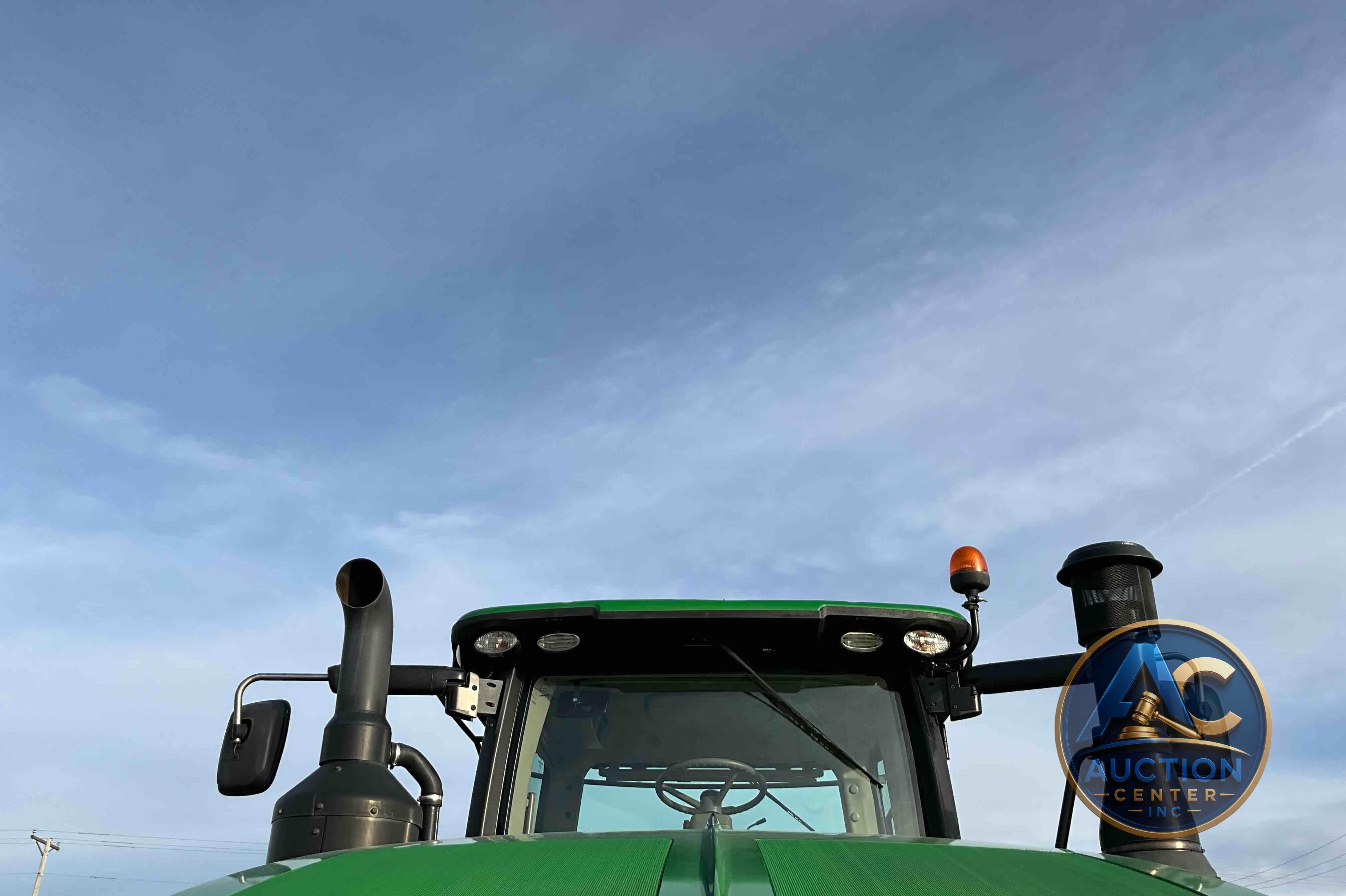 2017 John Deere 9520R