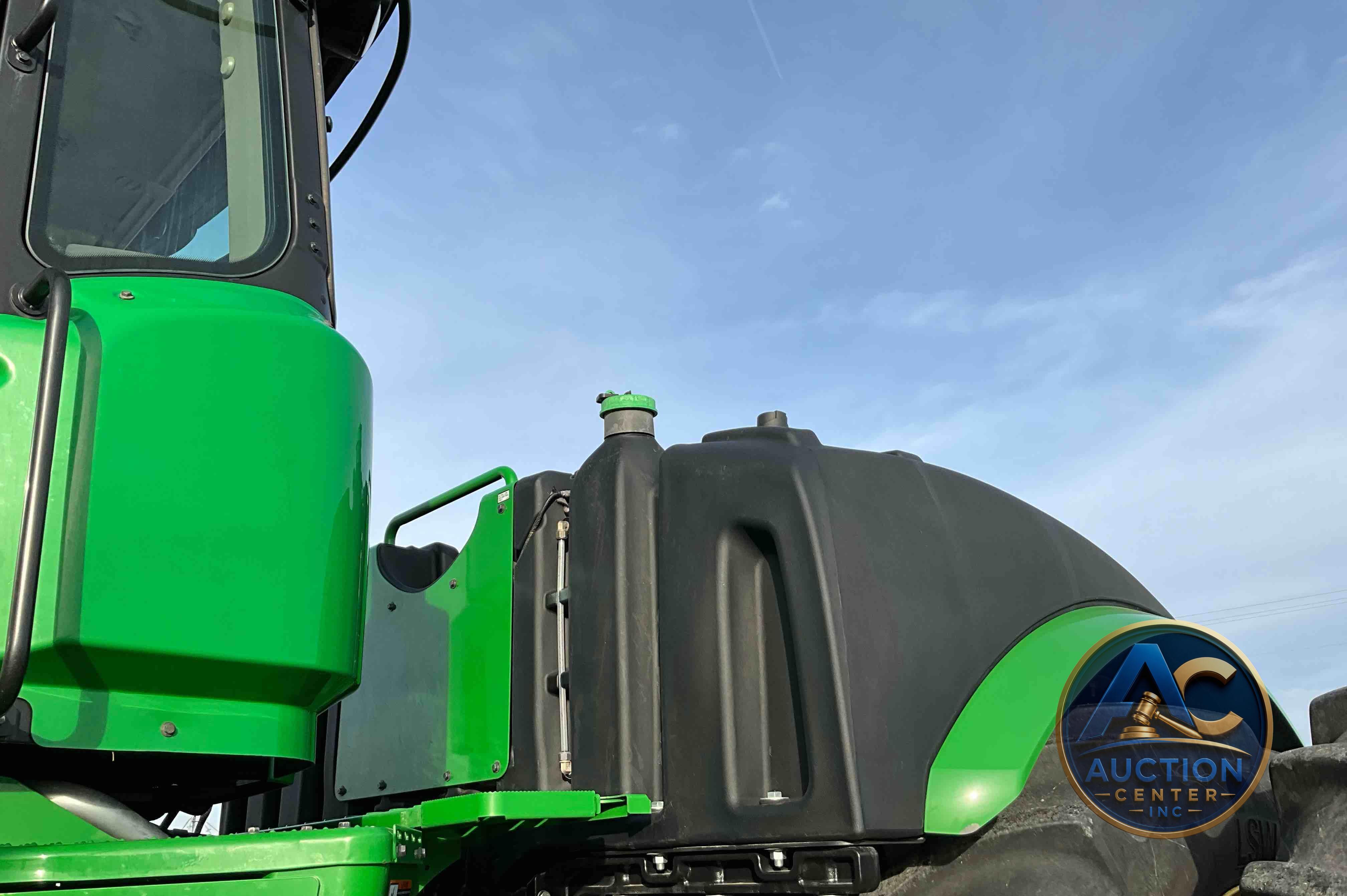 2017 John Deere 9520R