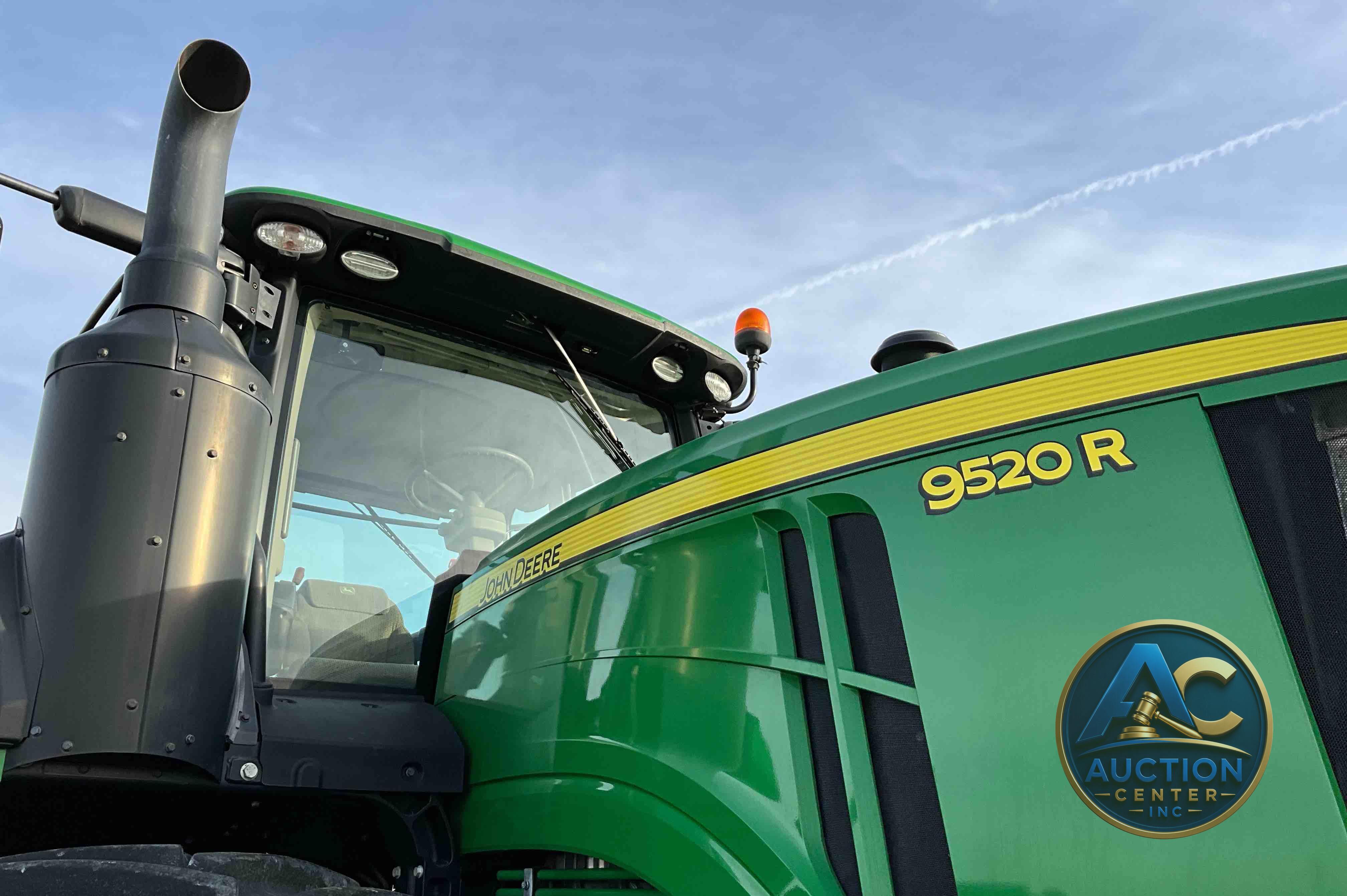 2017 John Deere 9520R
