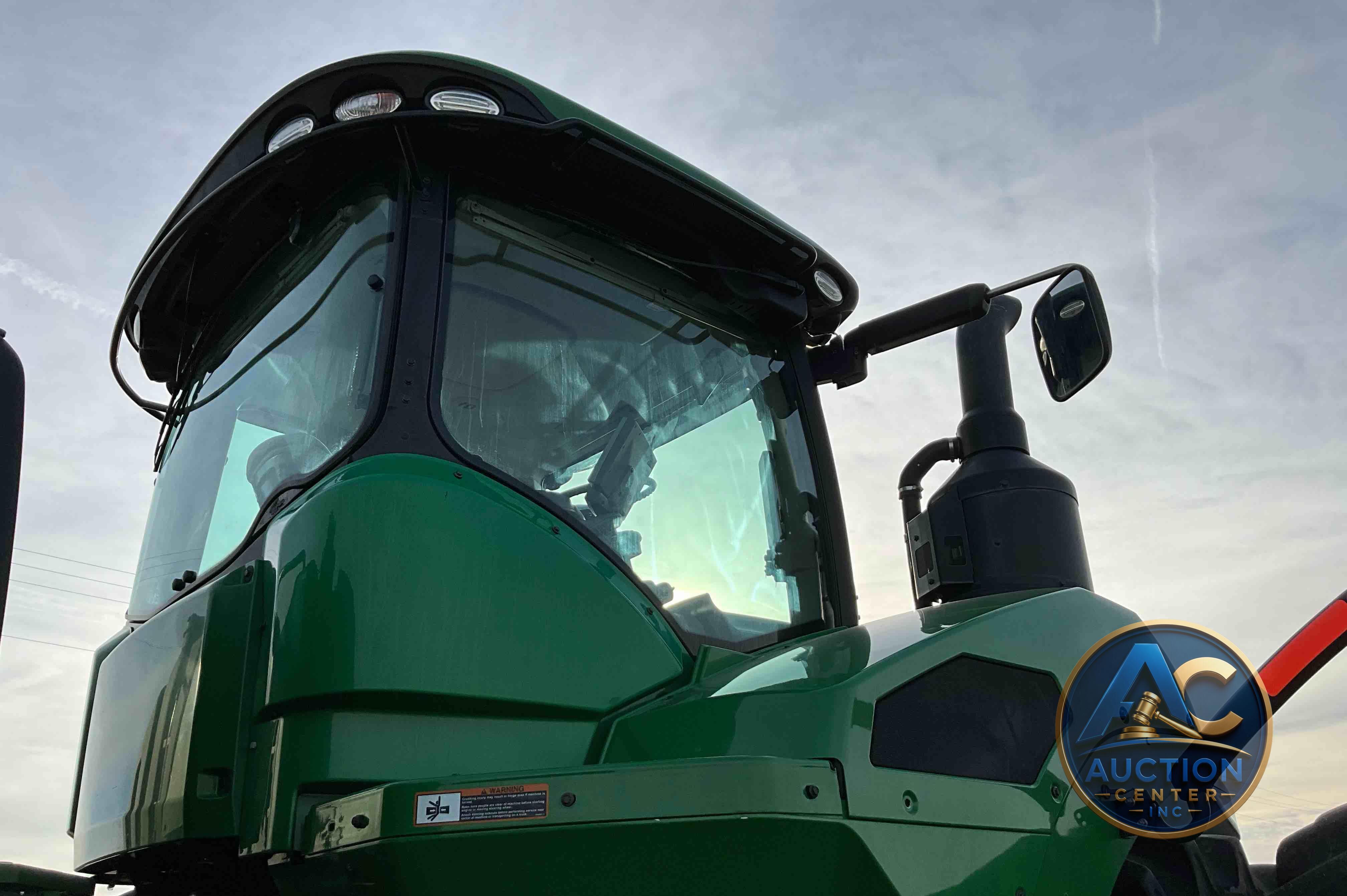 2017 John Deere 9520R