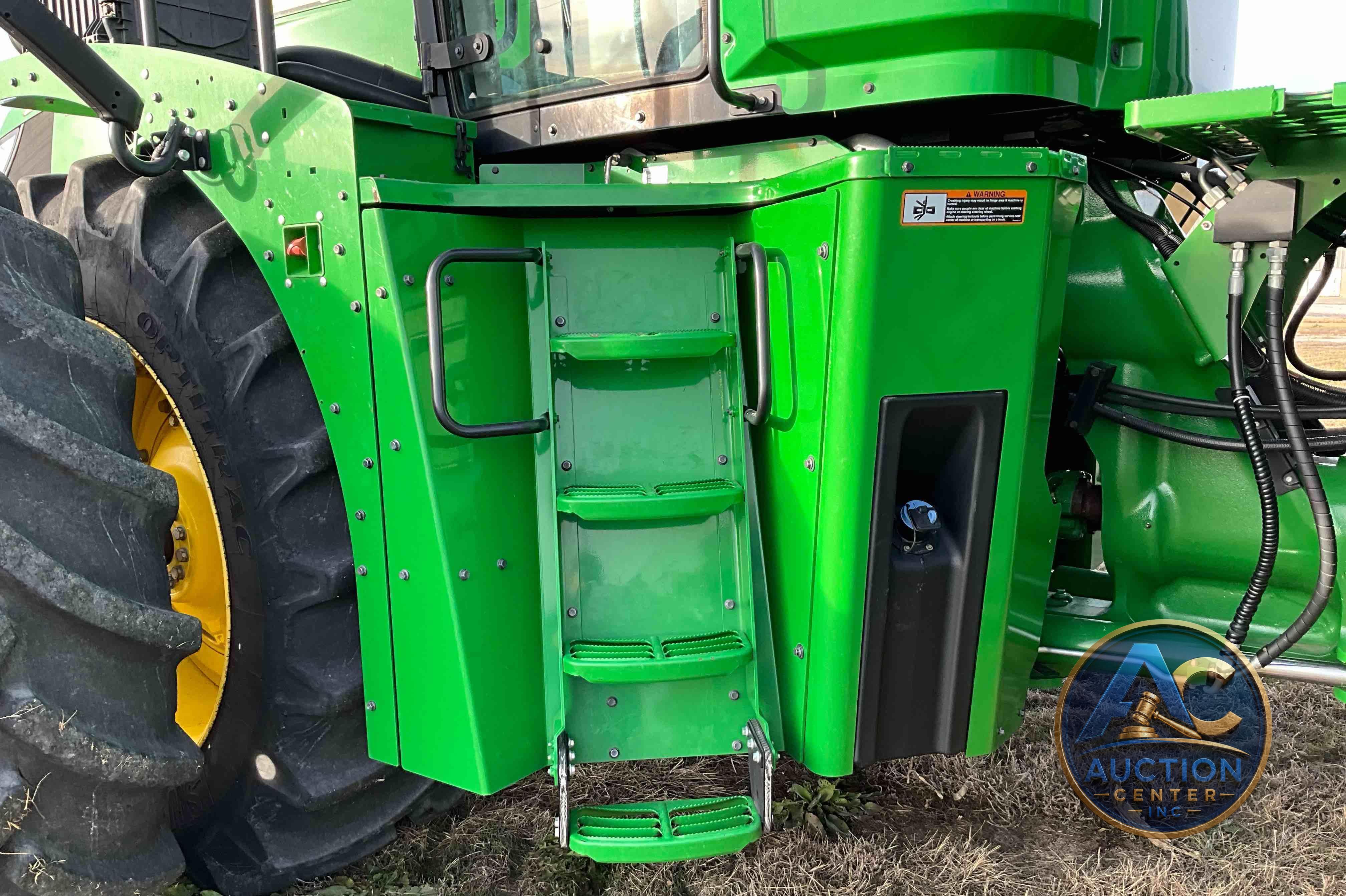 2017 John Deere 9520R