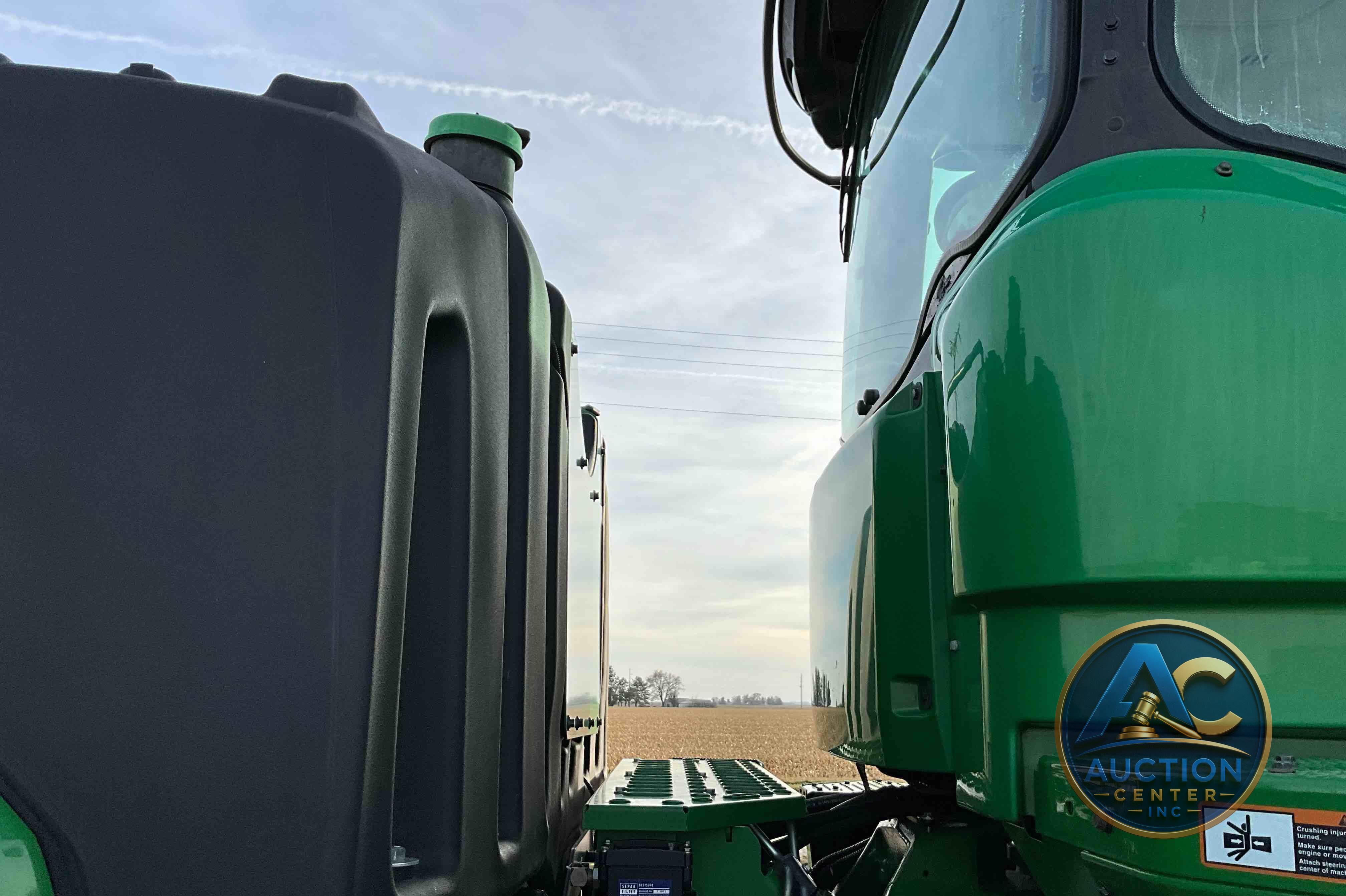 2017 John Deere 9520R