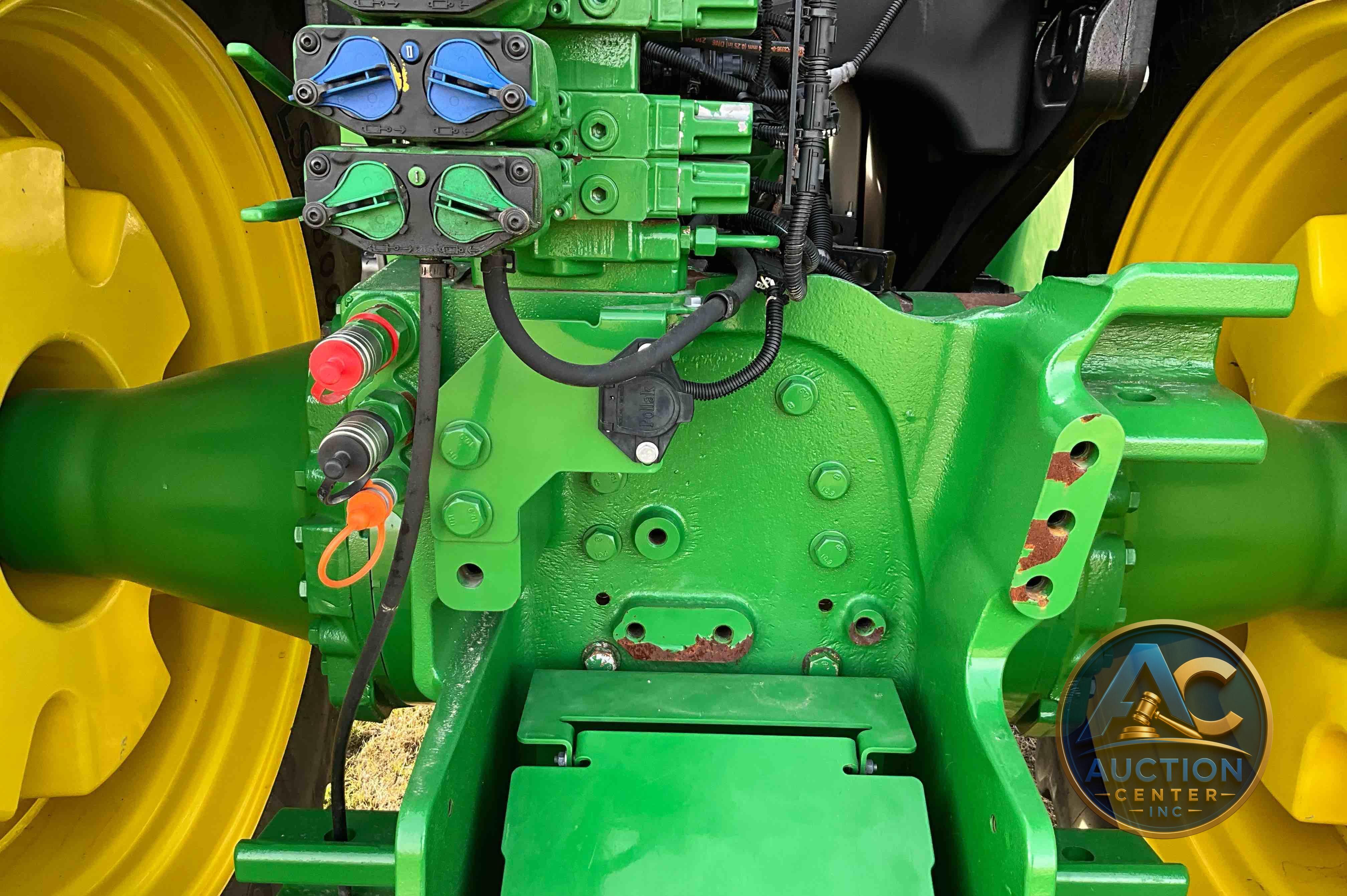 2017 John Deere 9520R