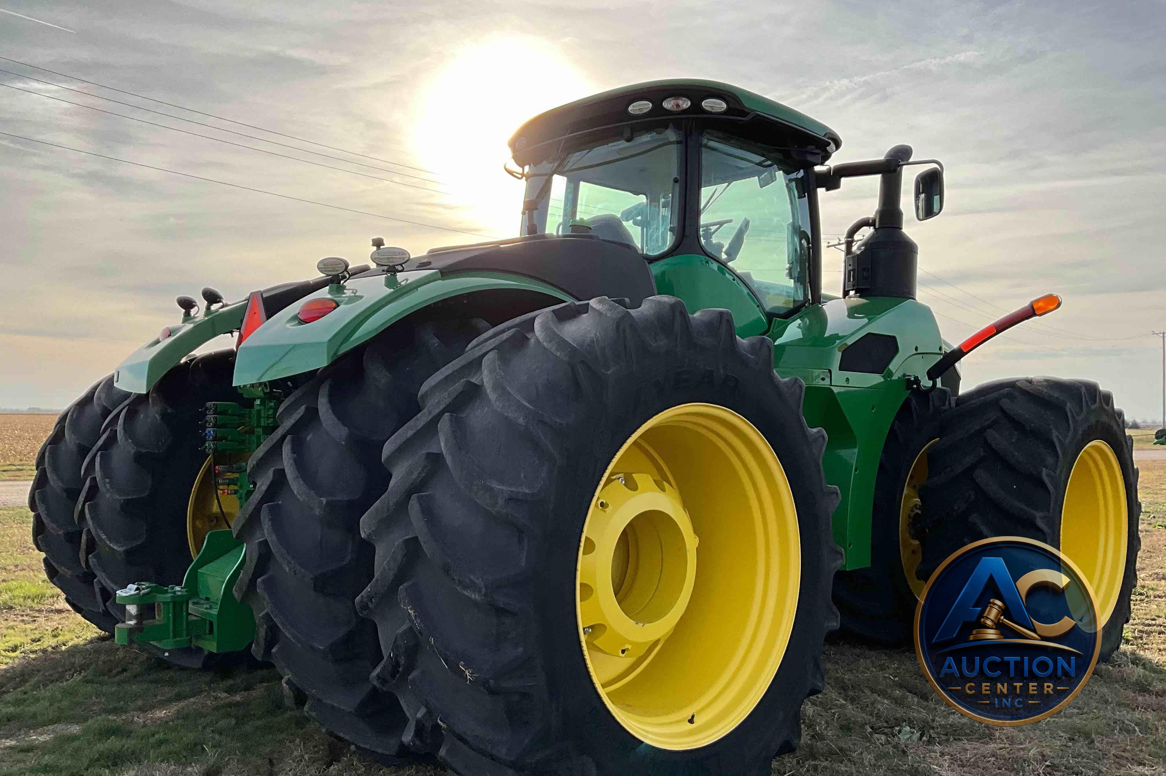 2017 John Deere 9520R