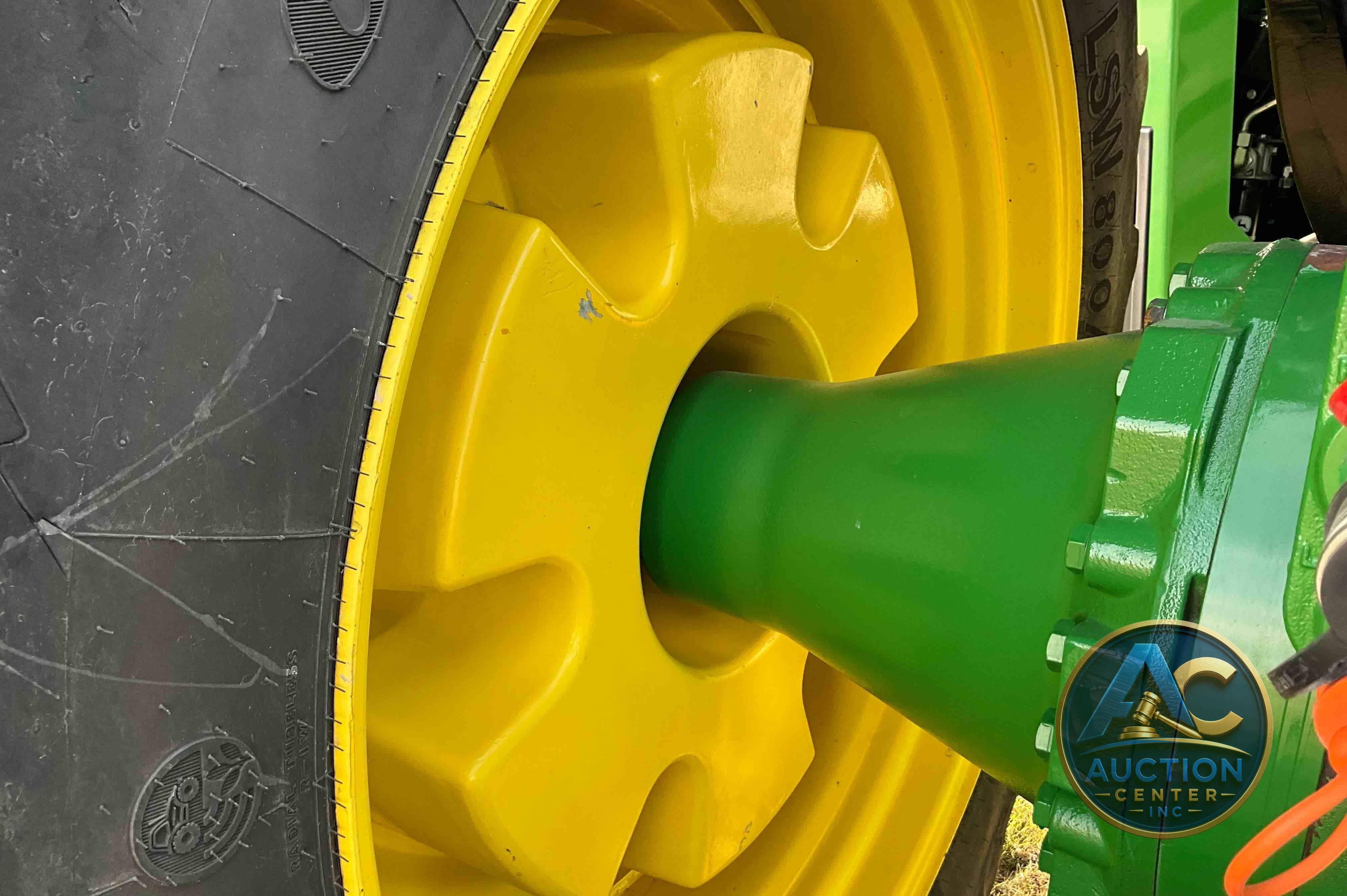 2017 John Deere 9520R