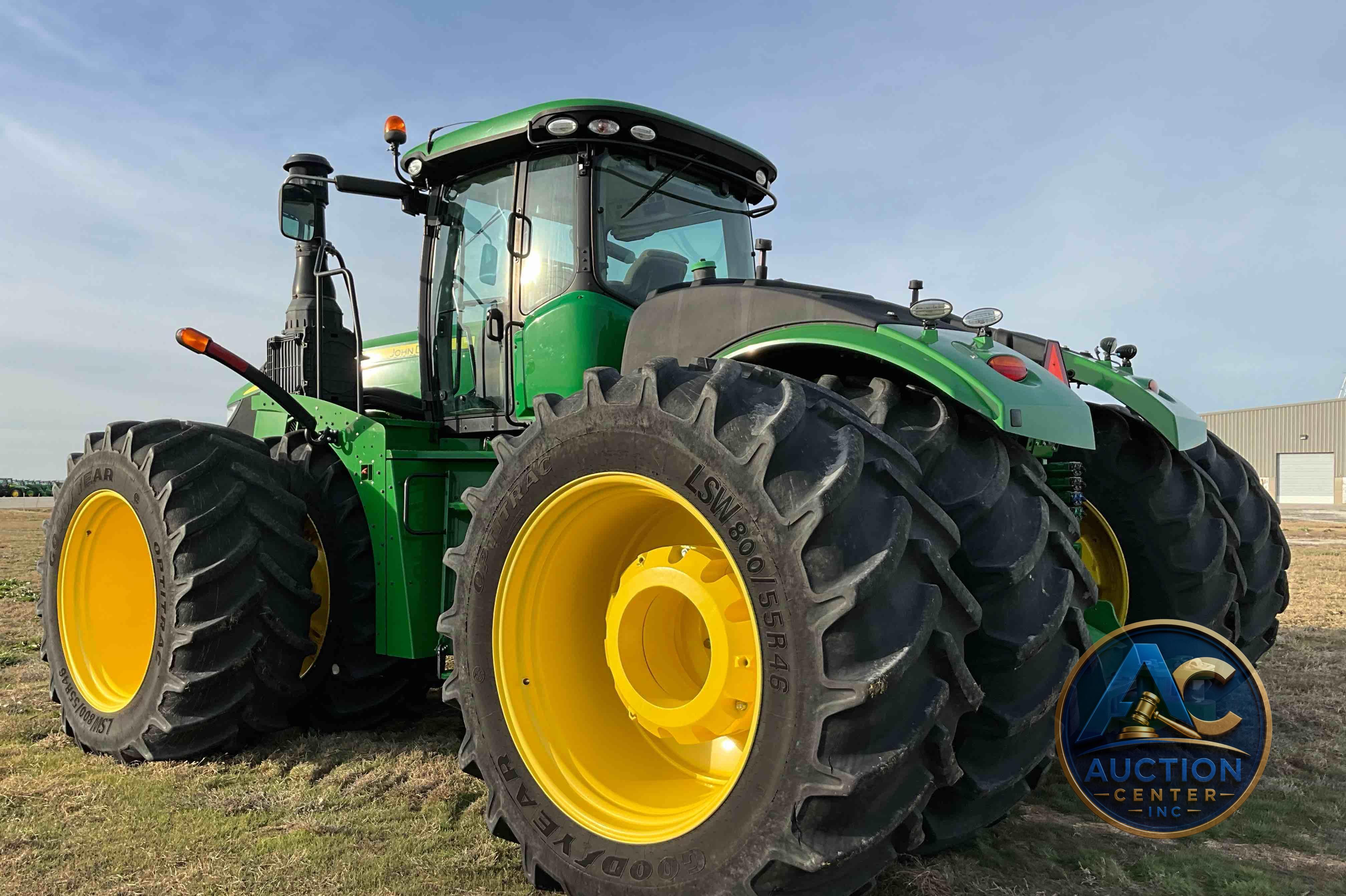 2017 John Deere 9520R