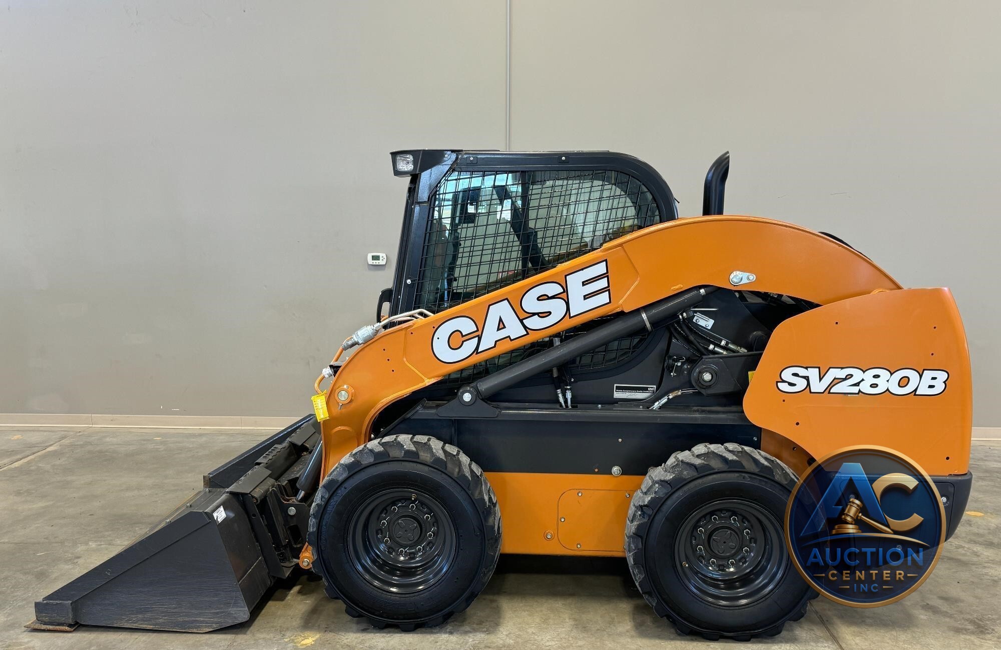 2023 Case SV280B