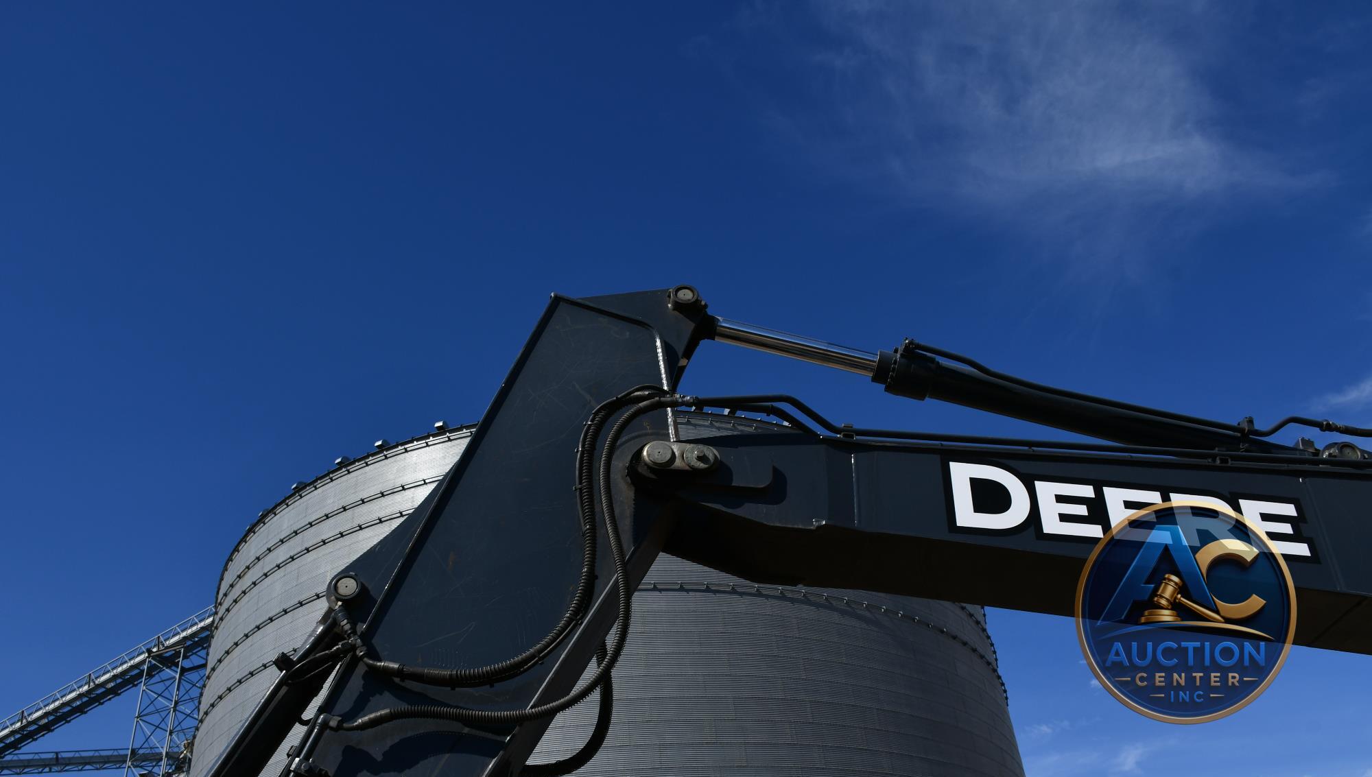 2015 John Deere 160G