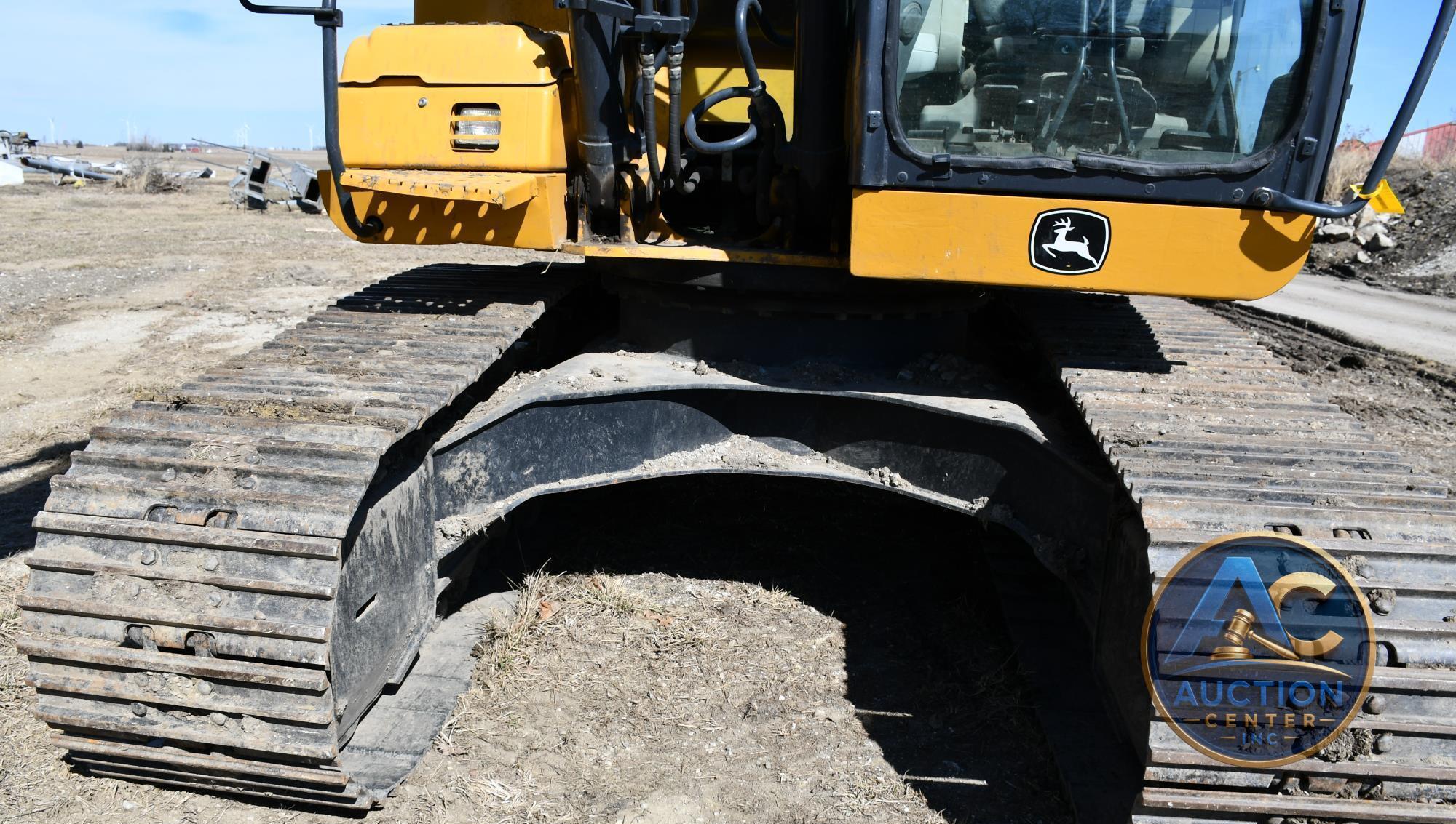2015 John Deere 160G