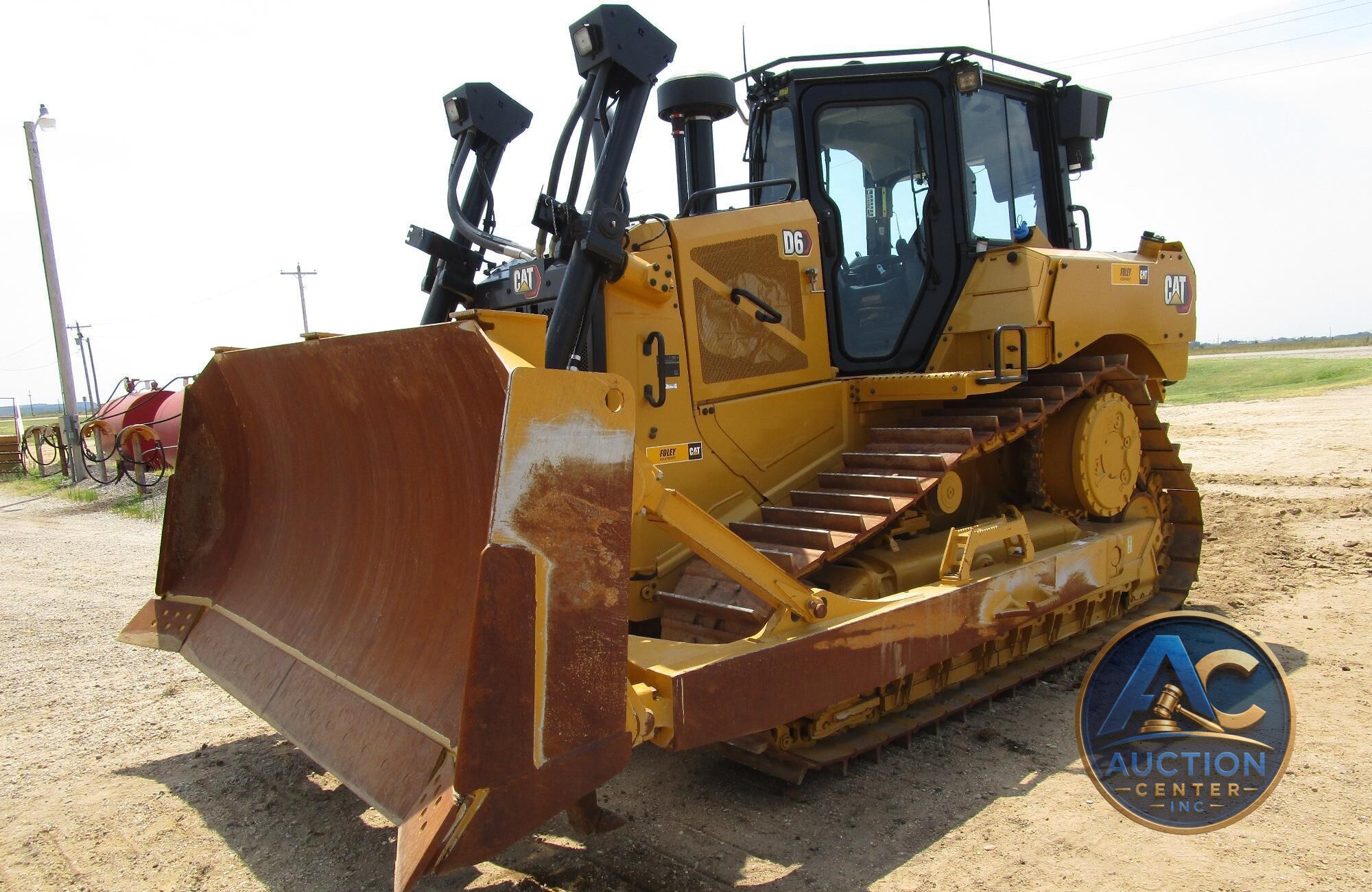 2023 Caterpillar D6