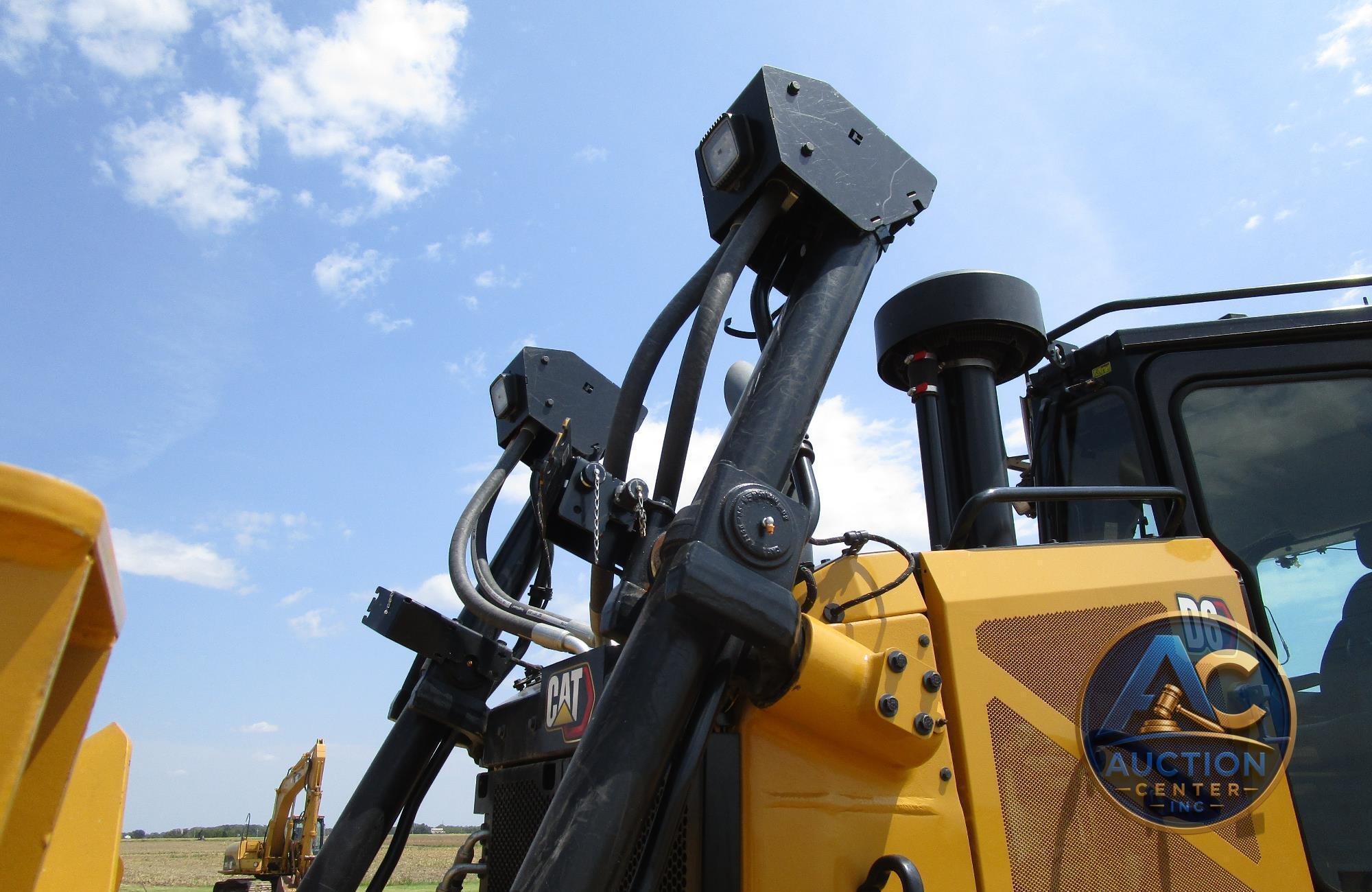 2023 Caterpillar D6