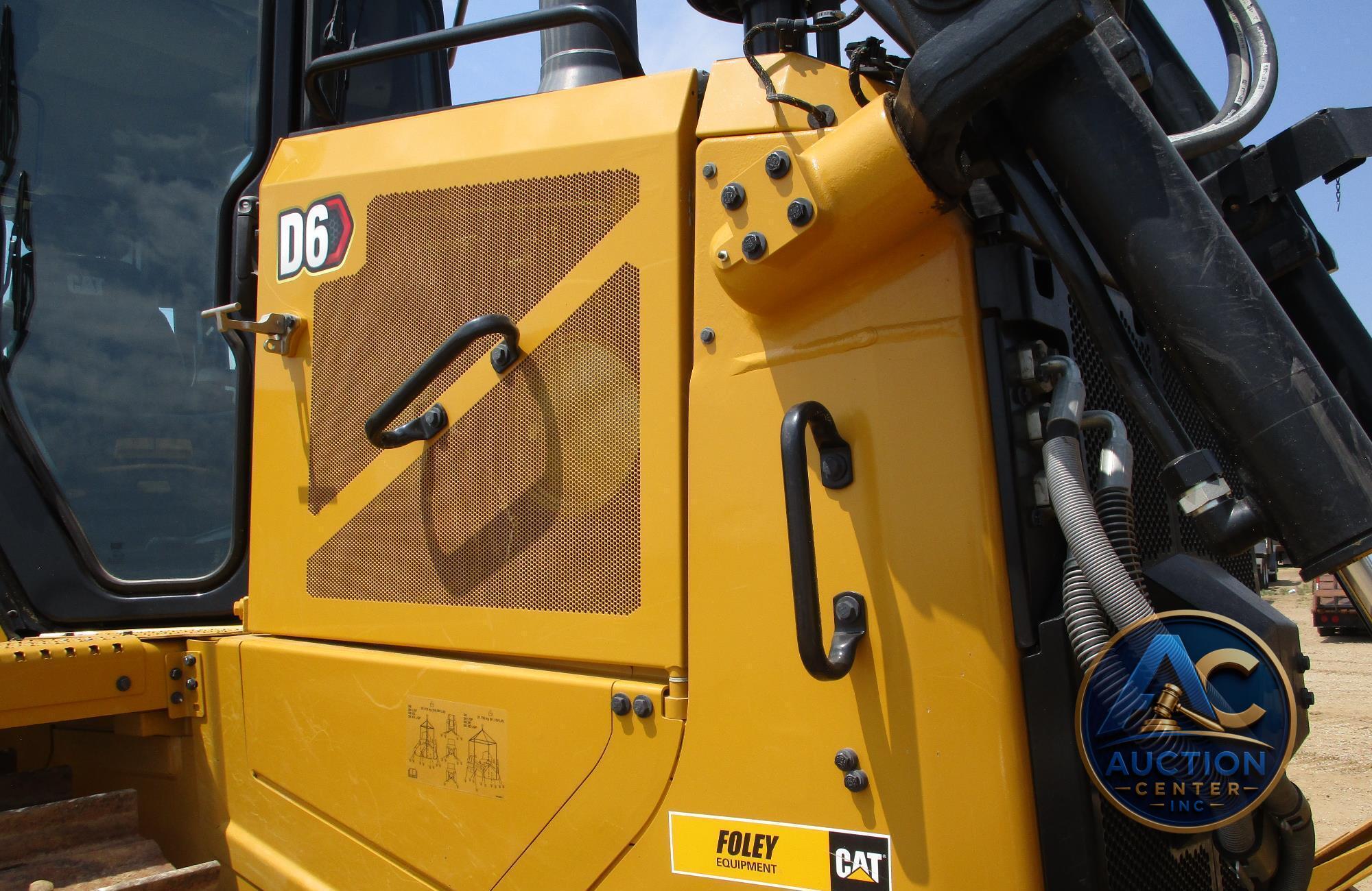 2023 Caterpillar D6