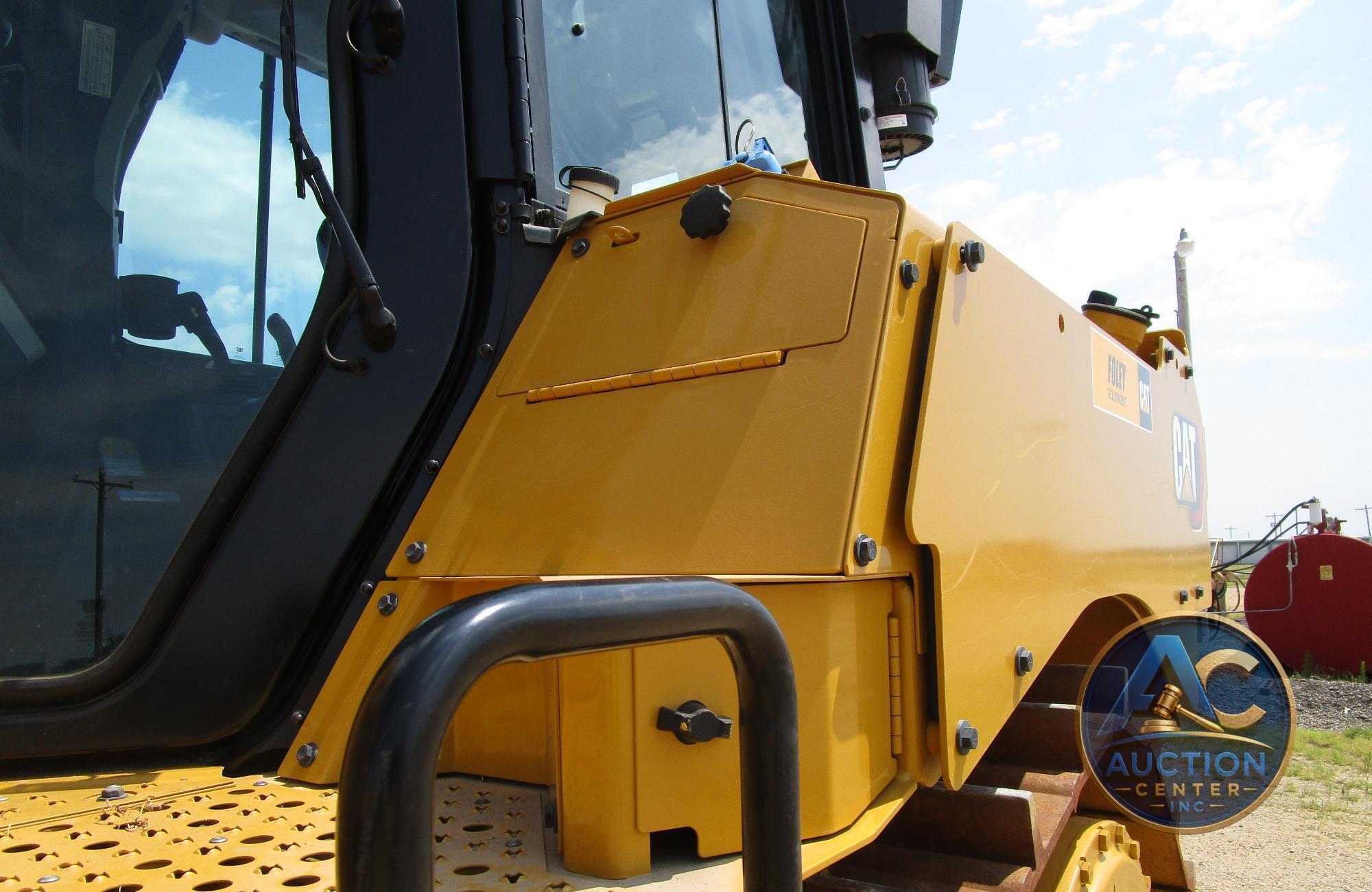 2023 Caterpillar D6