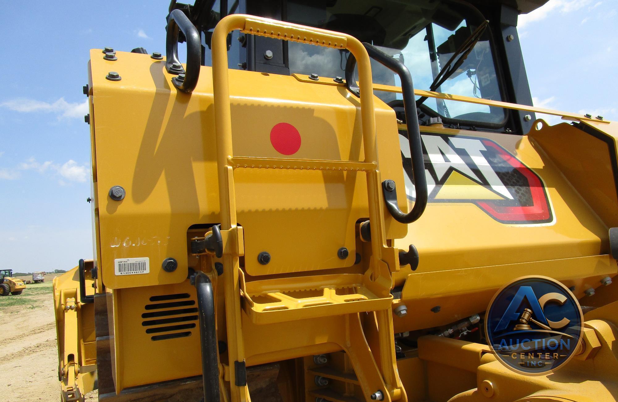 2023 Caterpillar D6