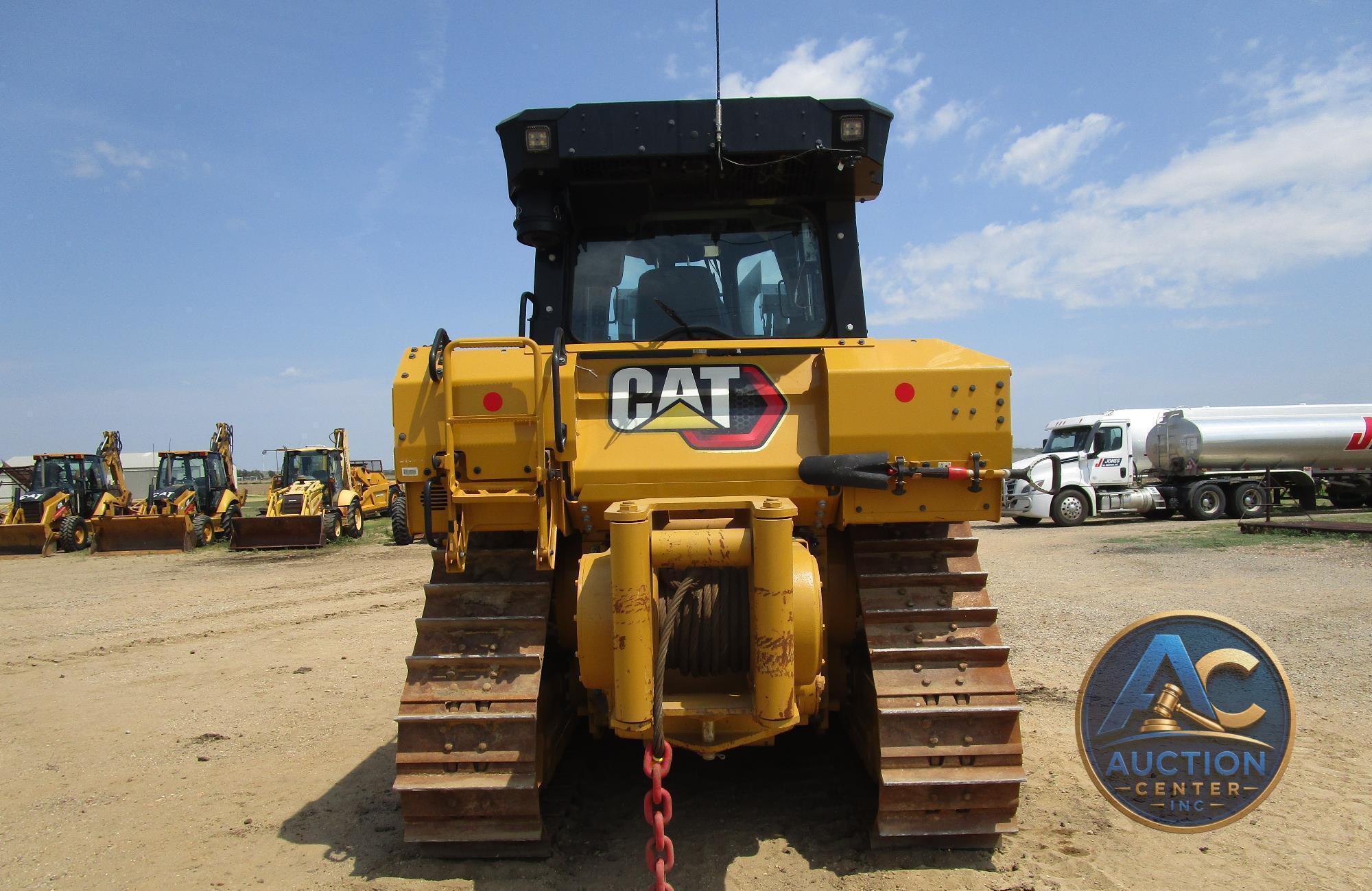 2023 Caterpillar D6