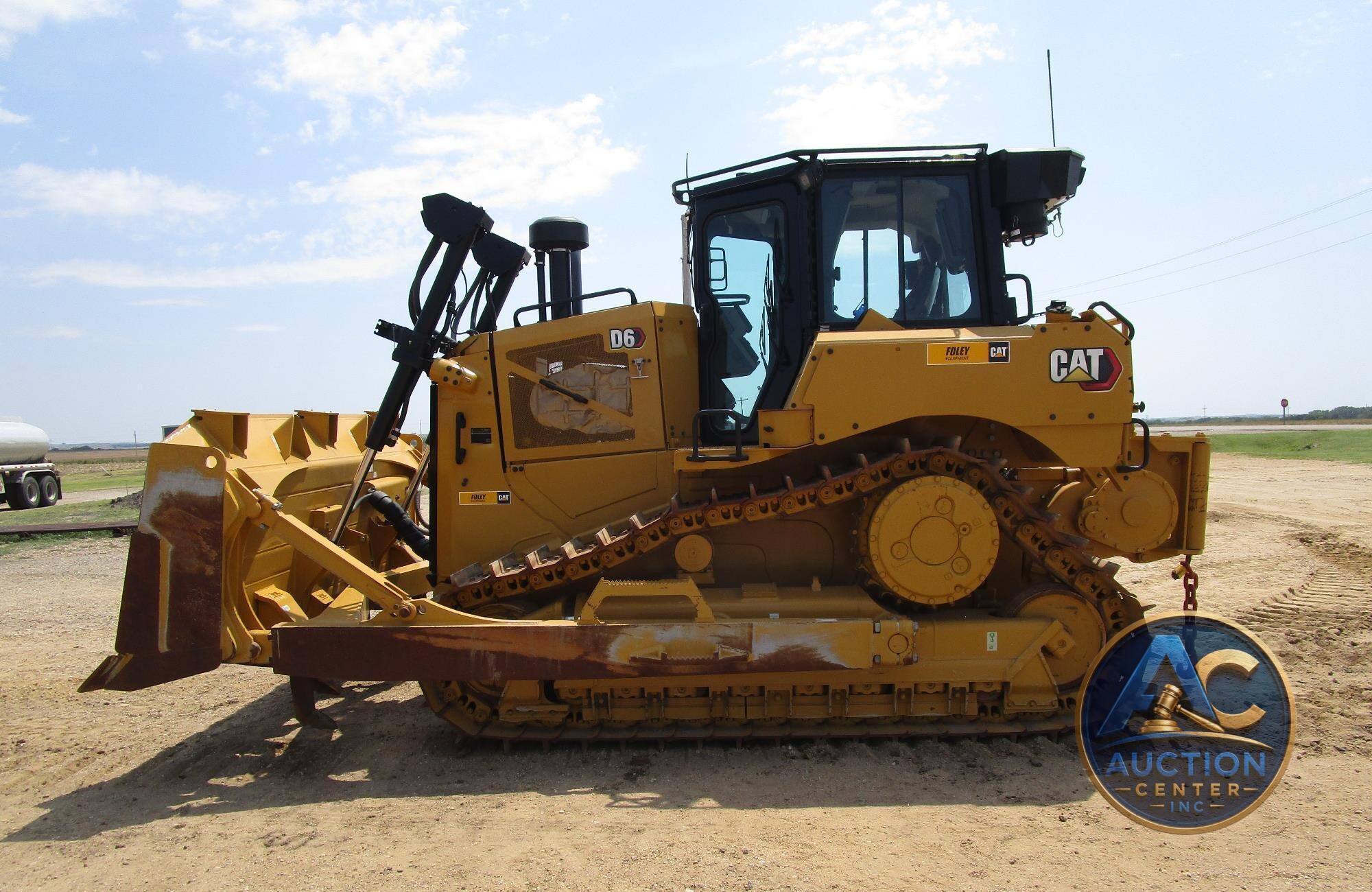 2023 Caterpillar D6