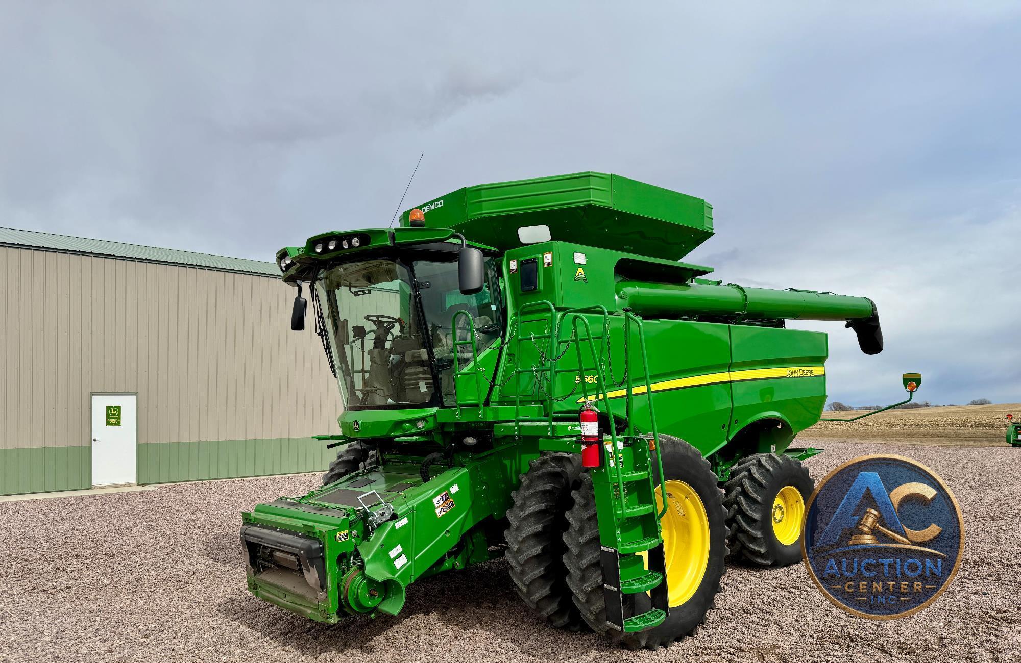 2015 John Deere S660