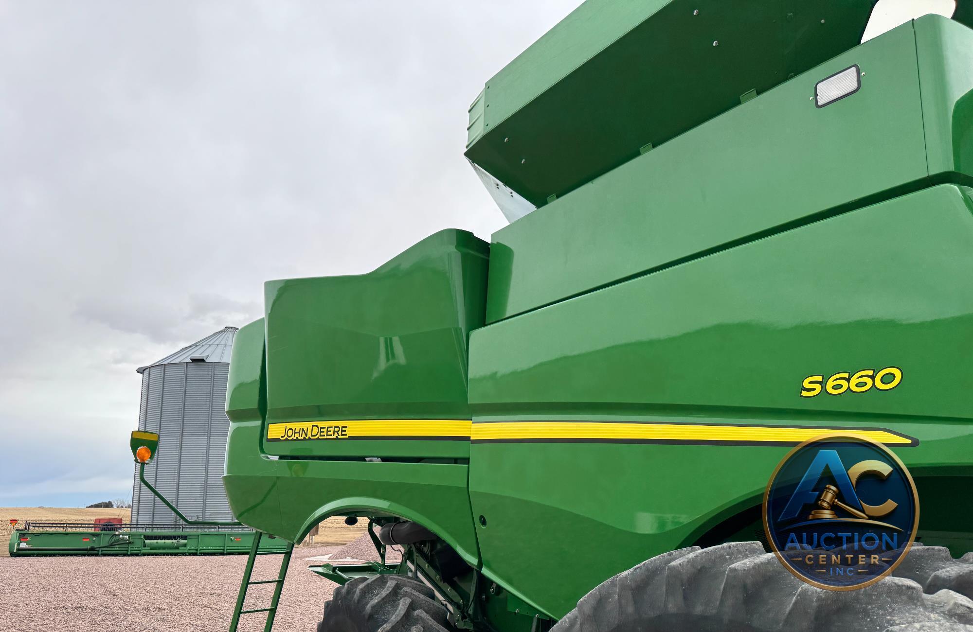 2015 John Deere S660