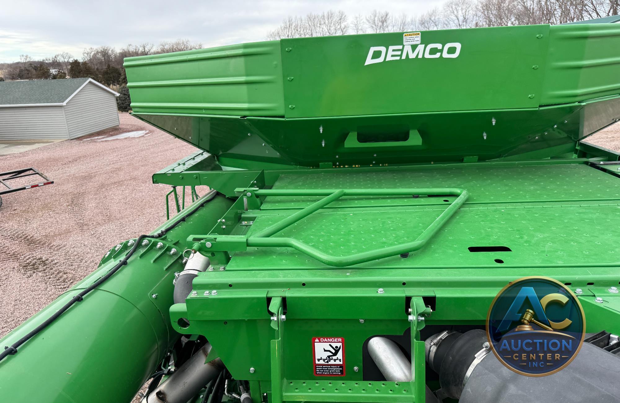 2015 John Deere S660