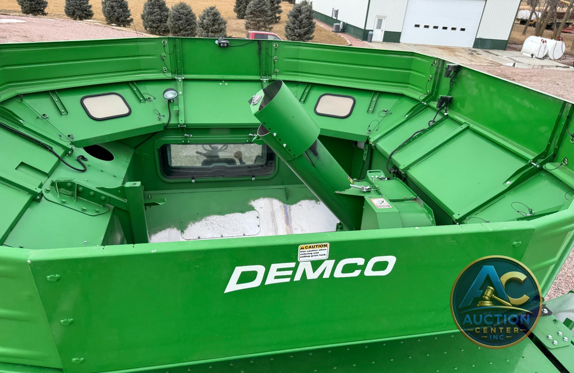 2015 John Deere S660