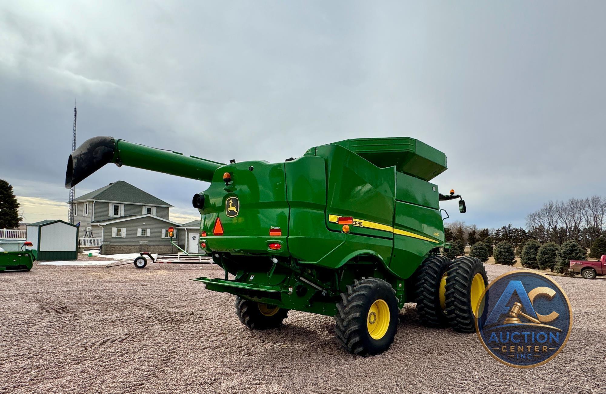 2015 John Deere S660