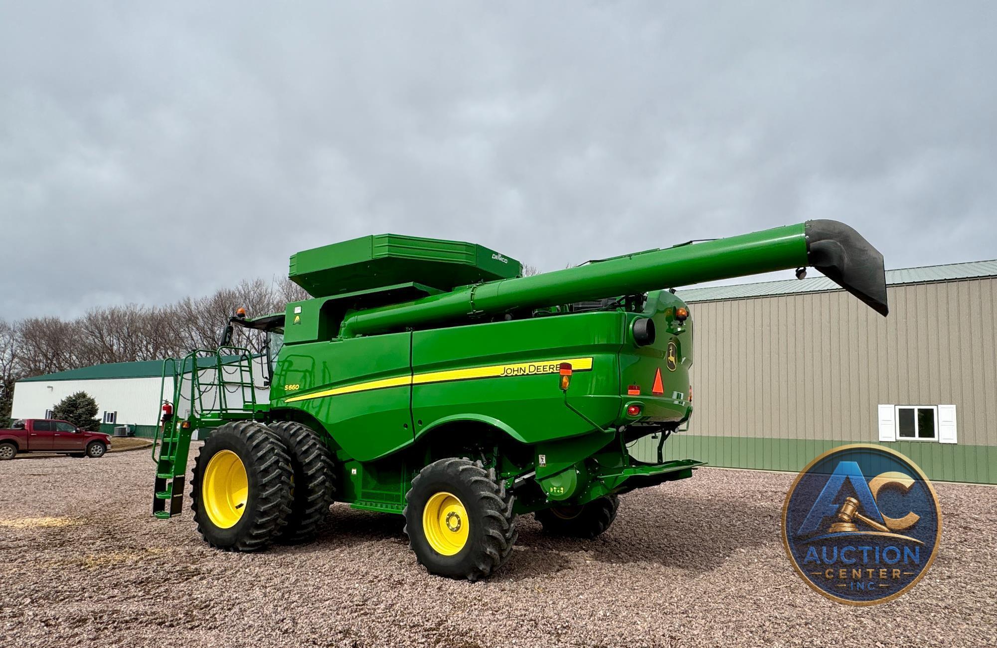 2015 John Deere S660