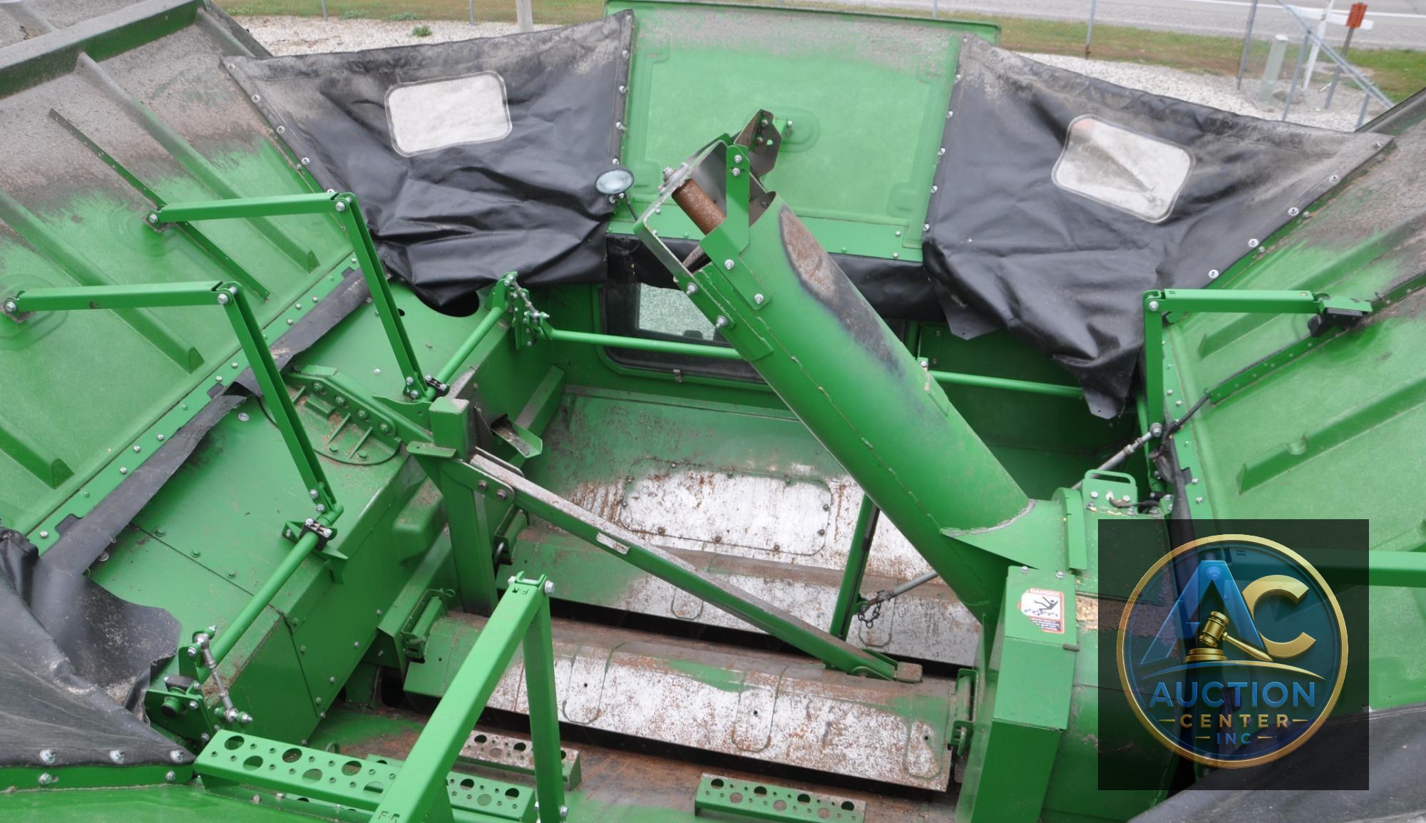 2014 John Deere S690