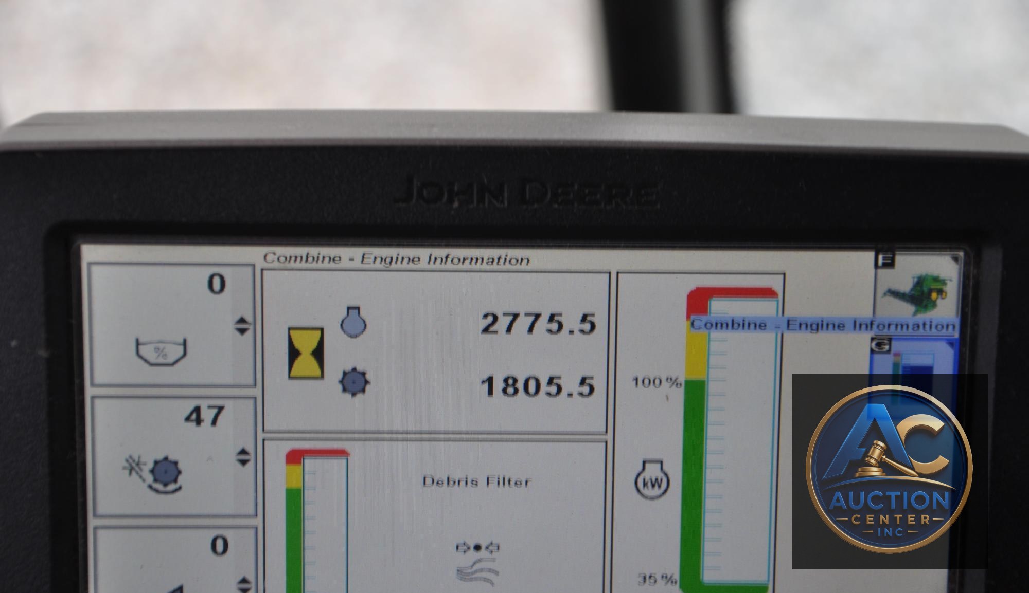 2014 John Deere S690