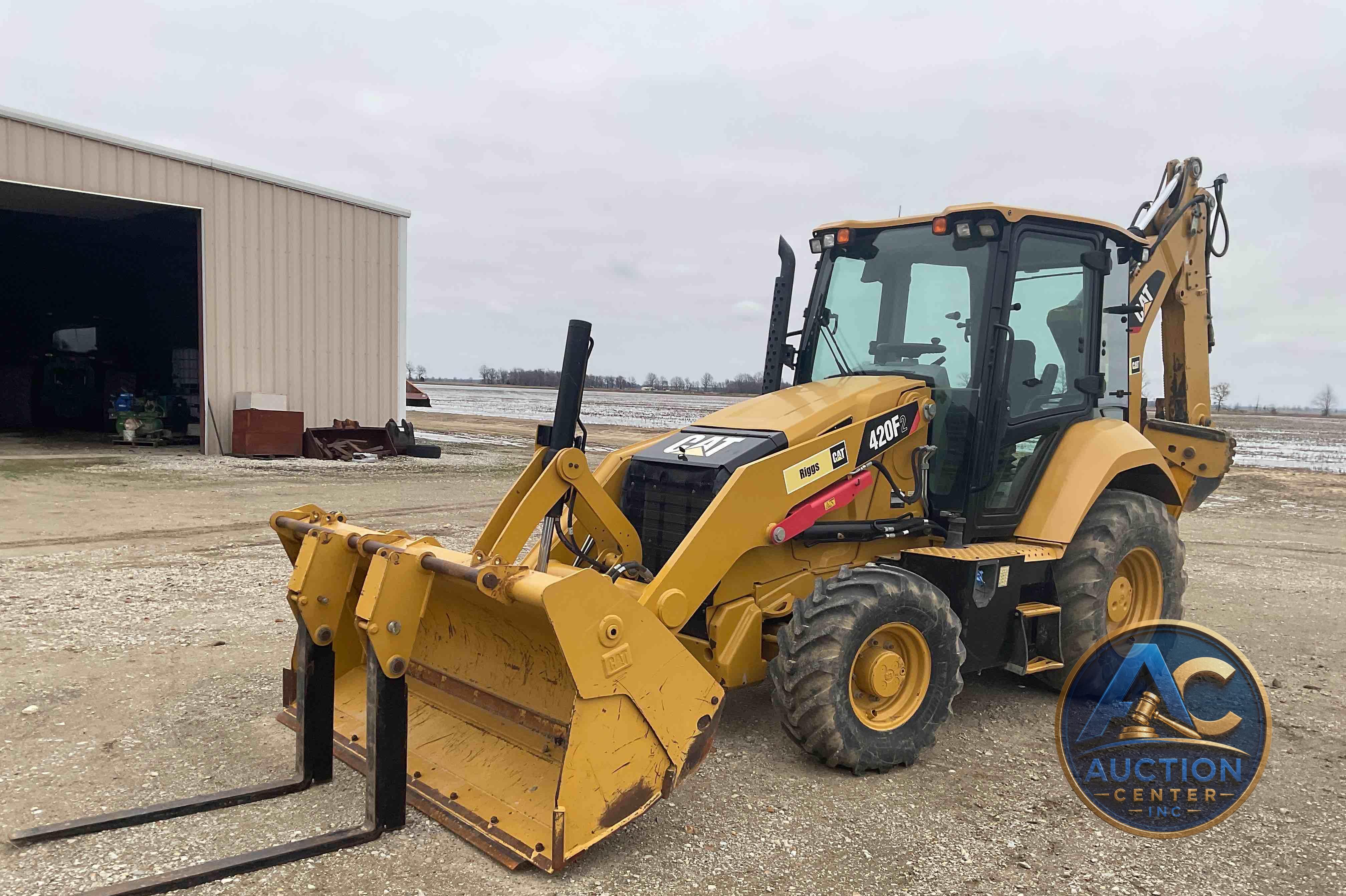 2018 Caterpillar 420F2