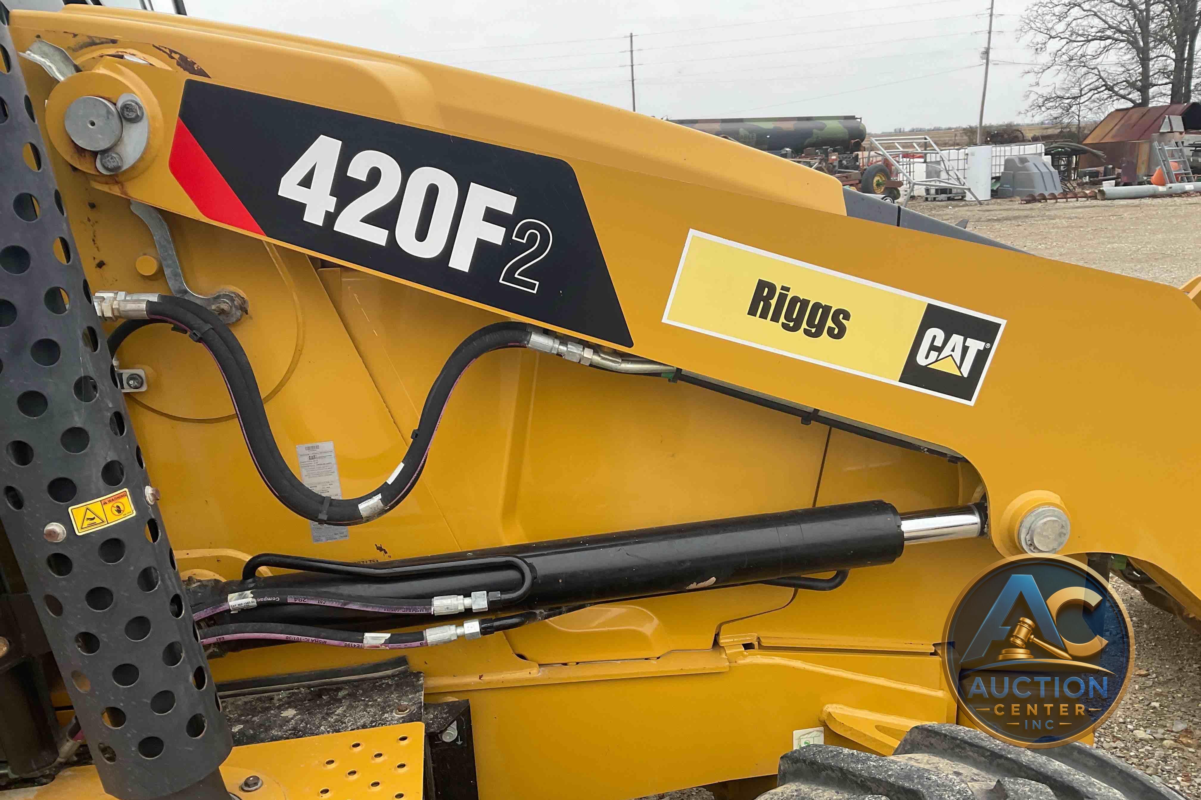 2018 Caterpillar 420F2