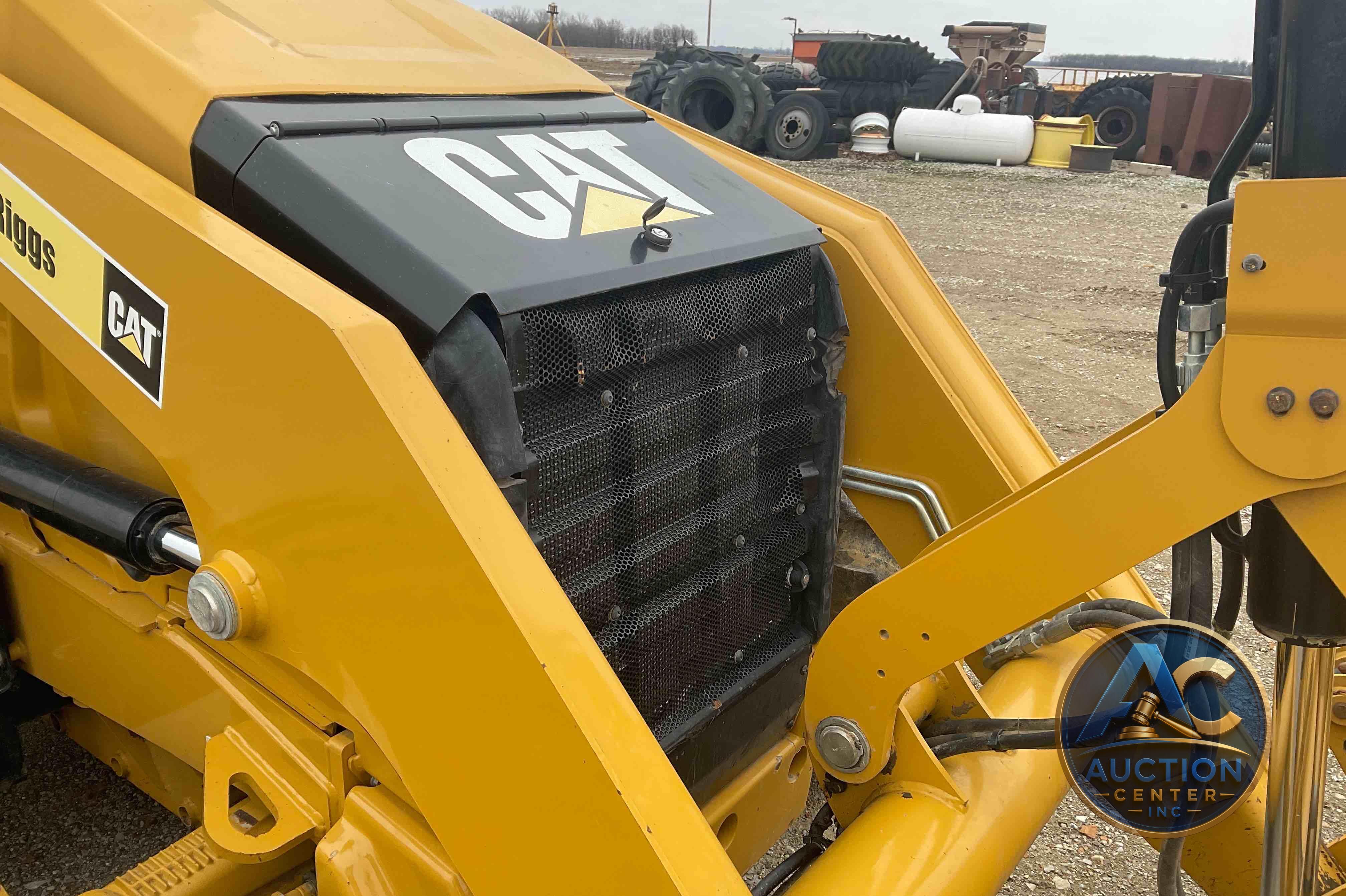 2018 Caterpillar 420F2