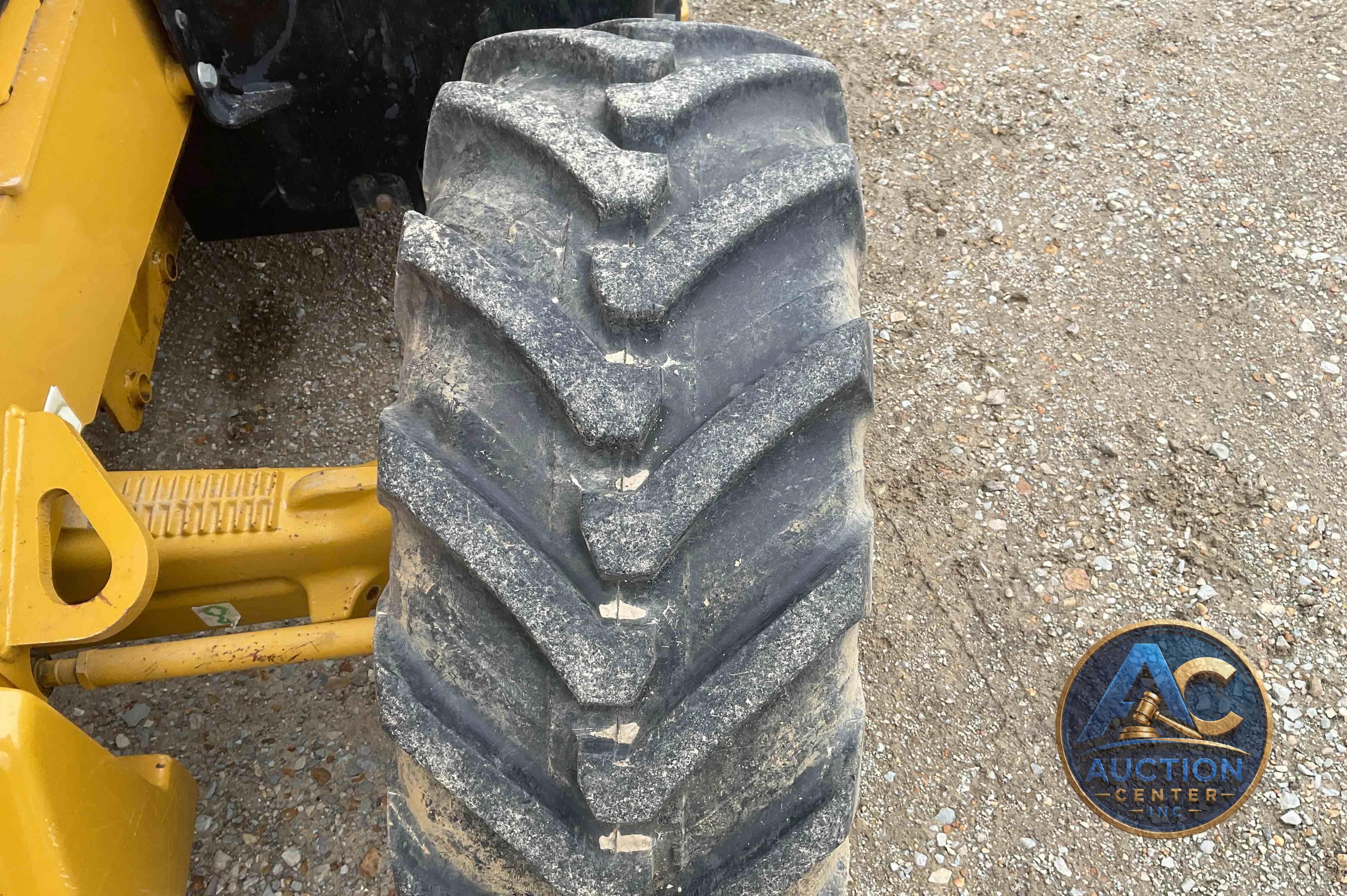 2018 Caterpillar 420F2