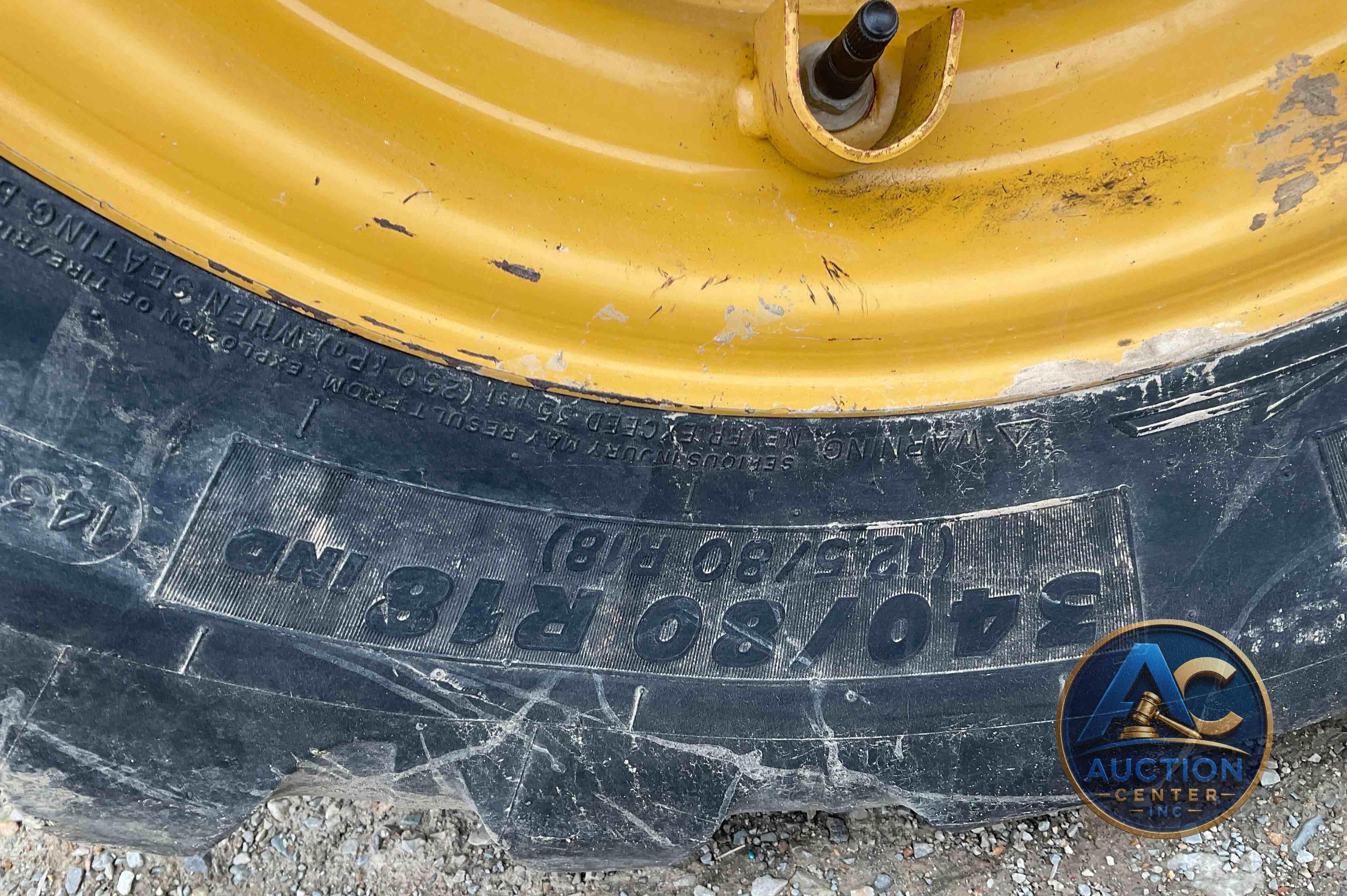 2018 Caterpillar 420F2