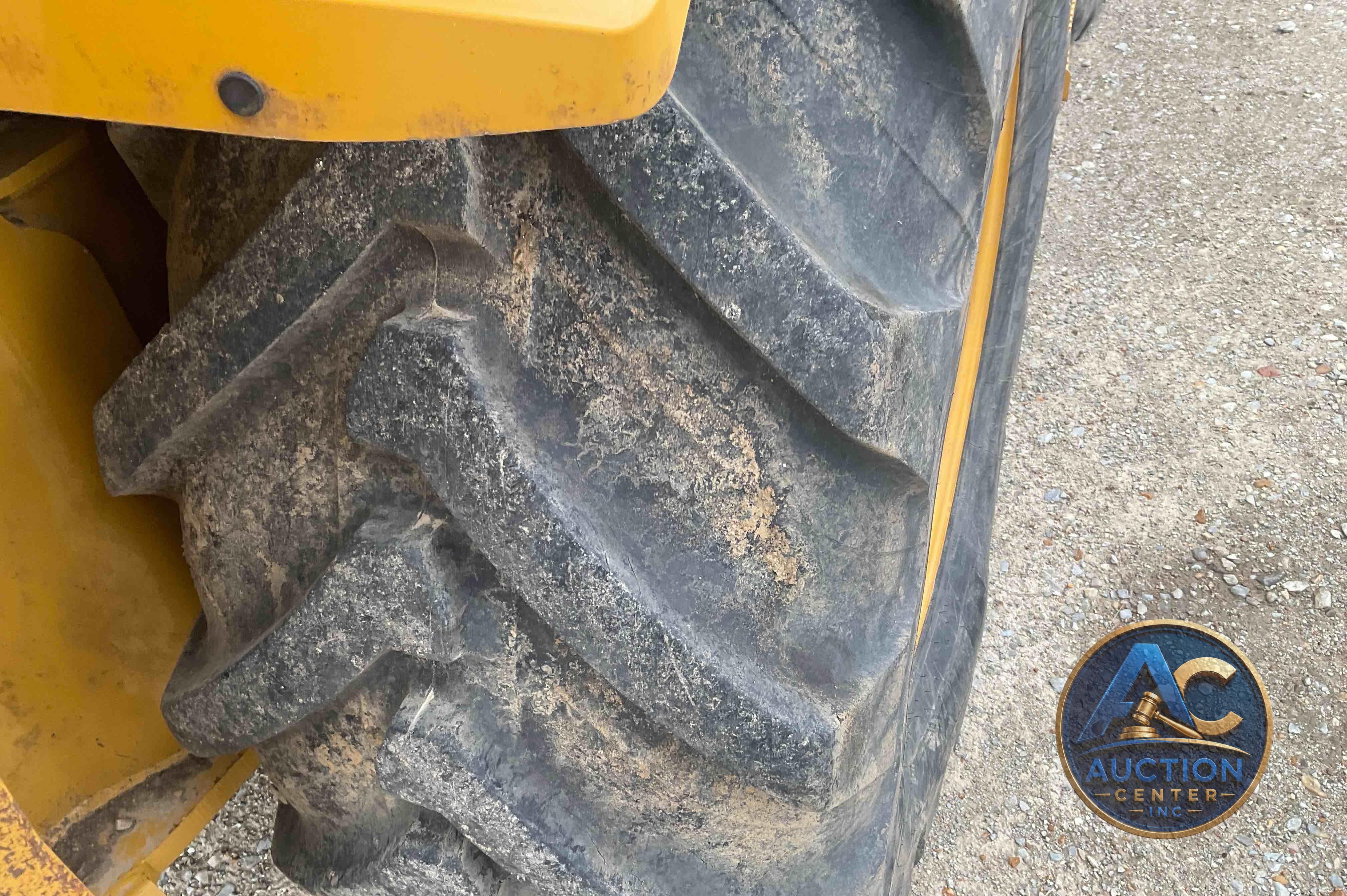 2018 Caterpillar 420F2