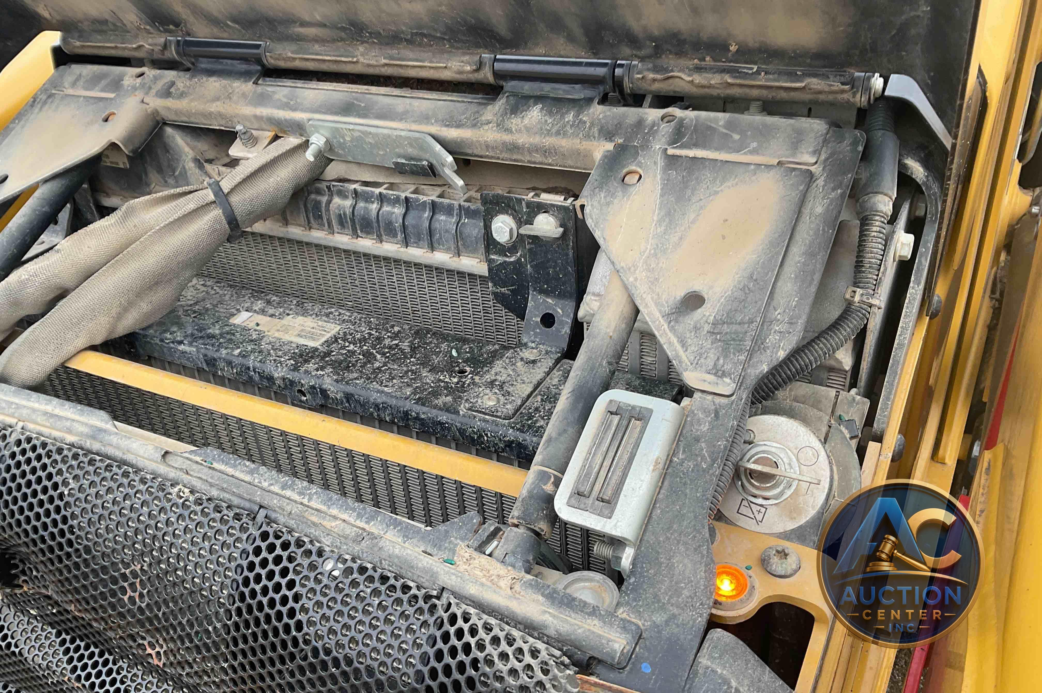 2018 Caterpillar 420F2