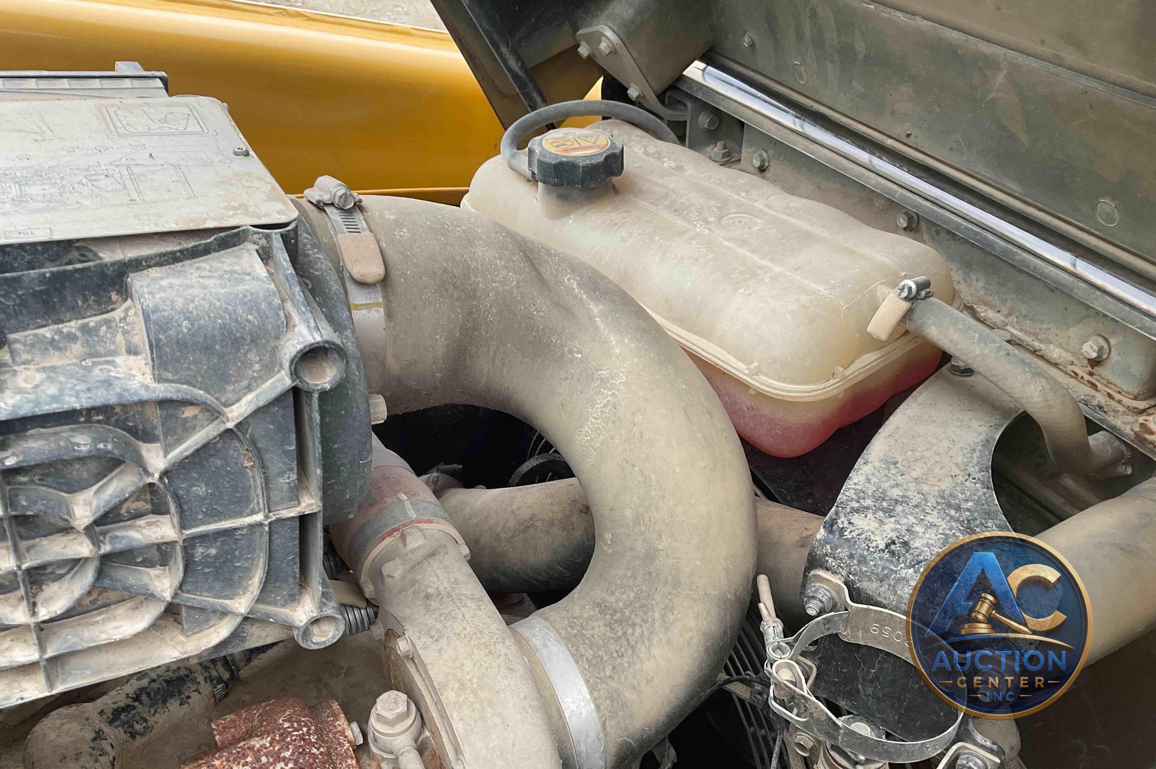 2018 Caterpillar 420F2