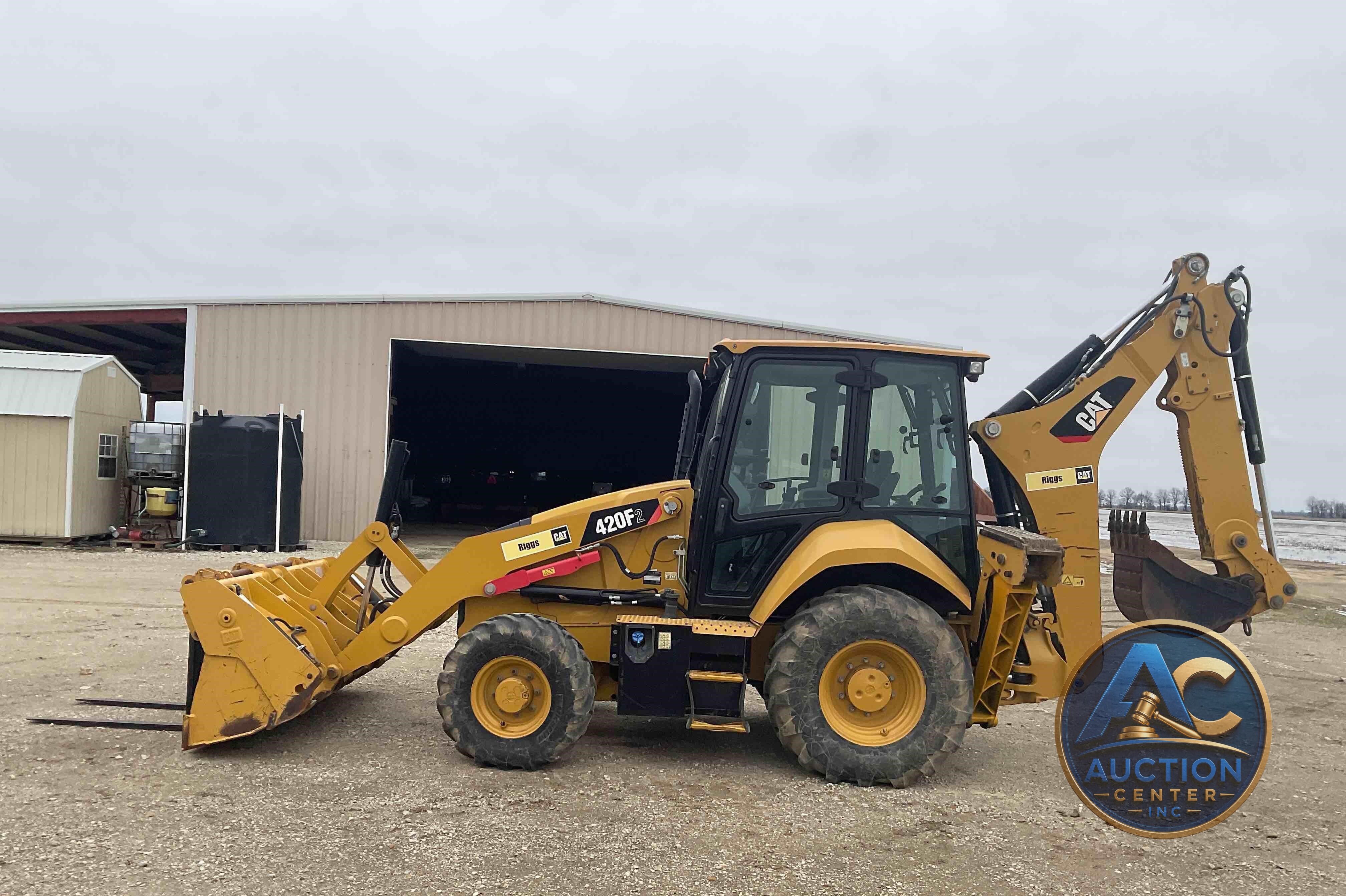 2018 Caterpillar 420F2