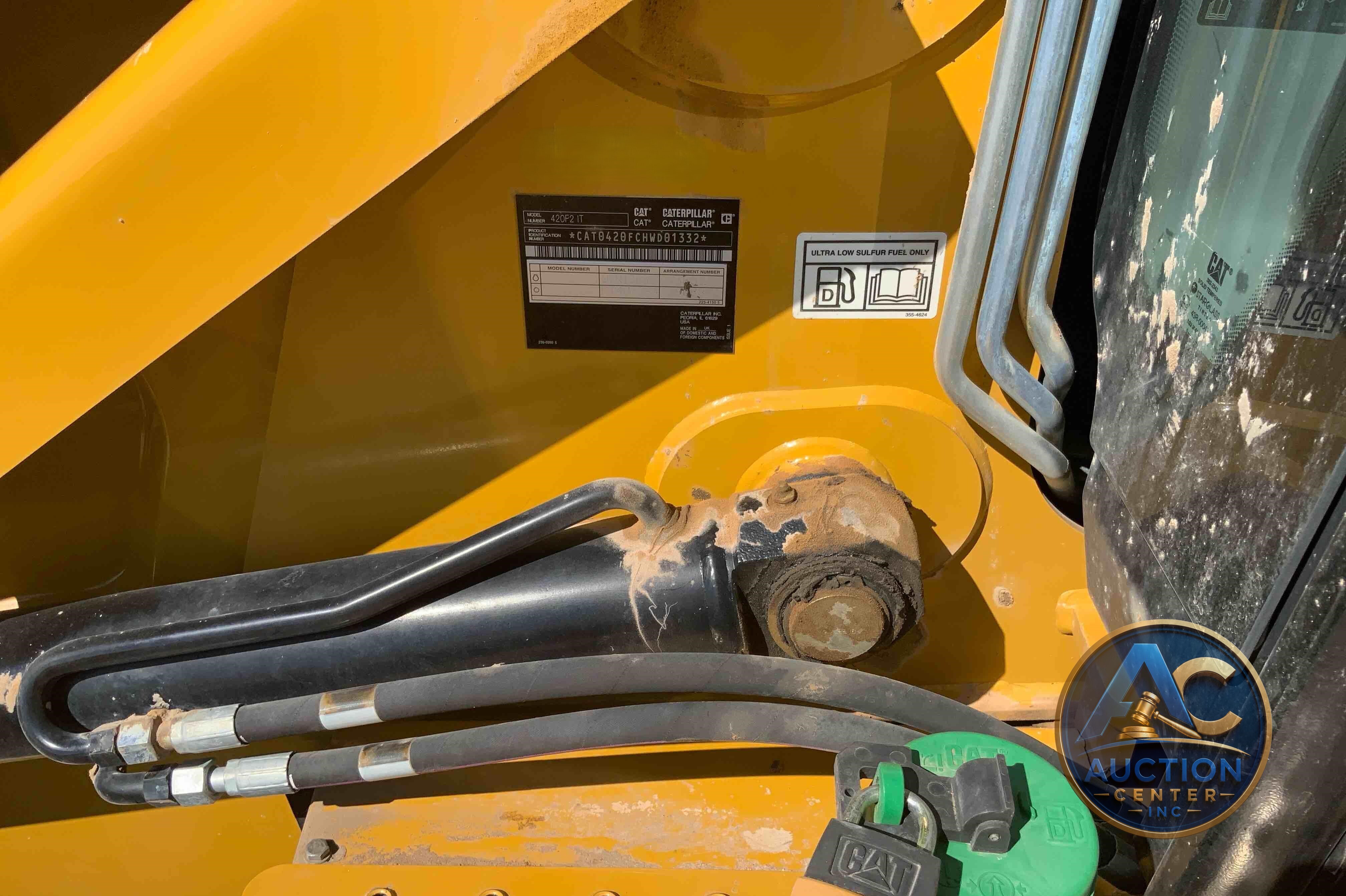 2016 Caterpillar 420F2 IT