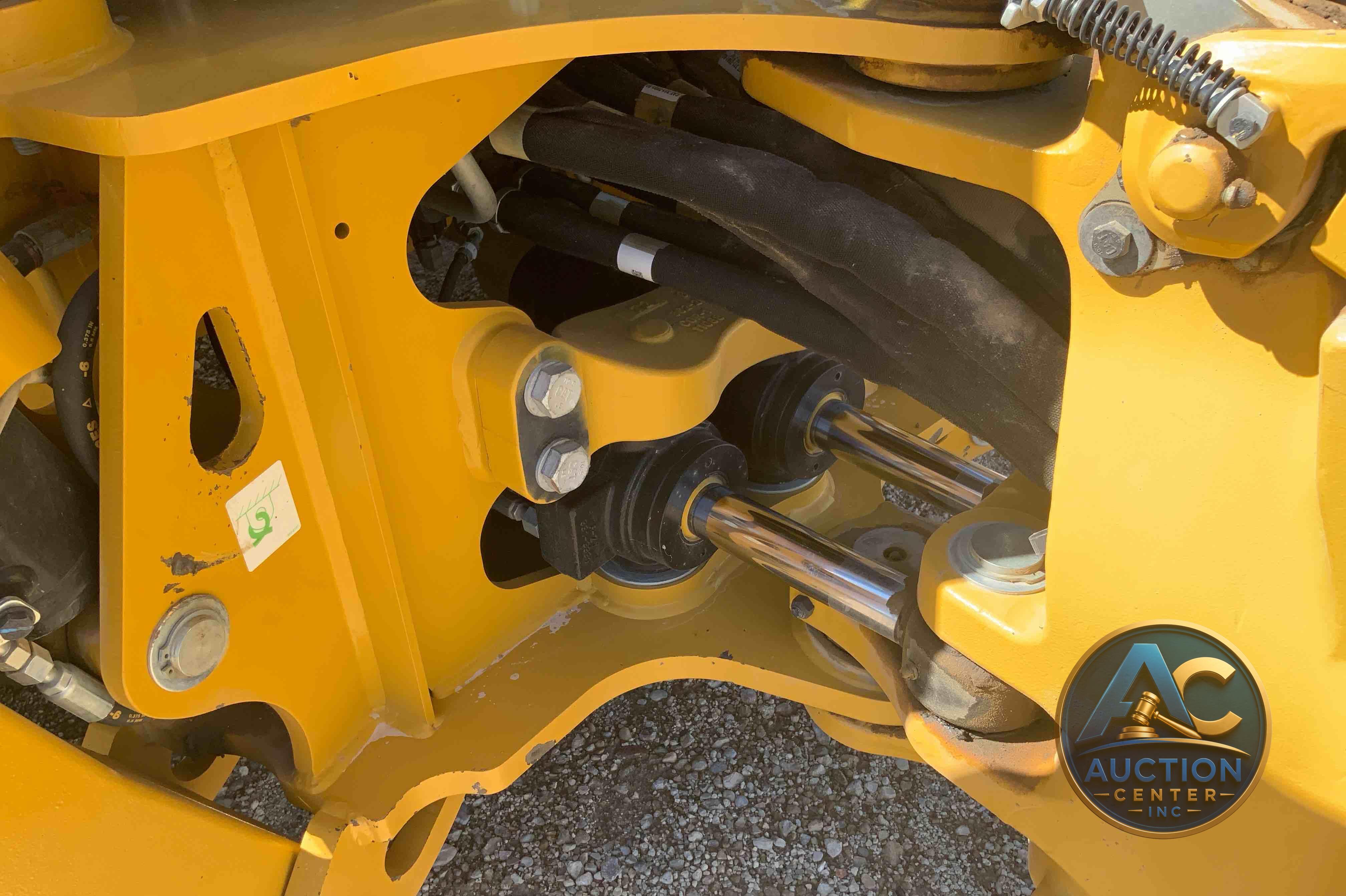 2016 Caterpillar 420F2 IT